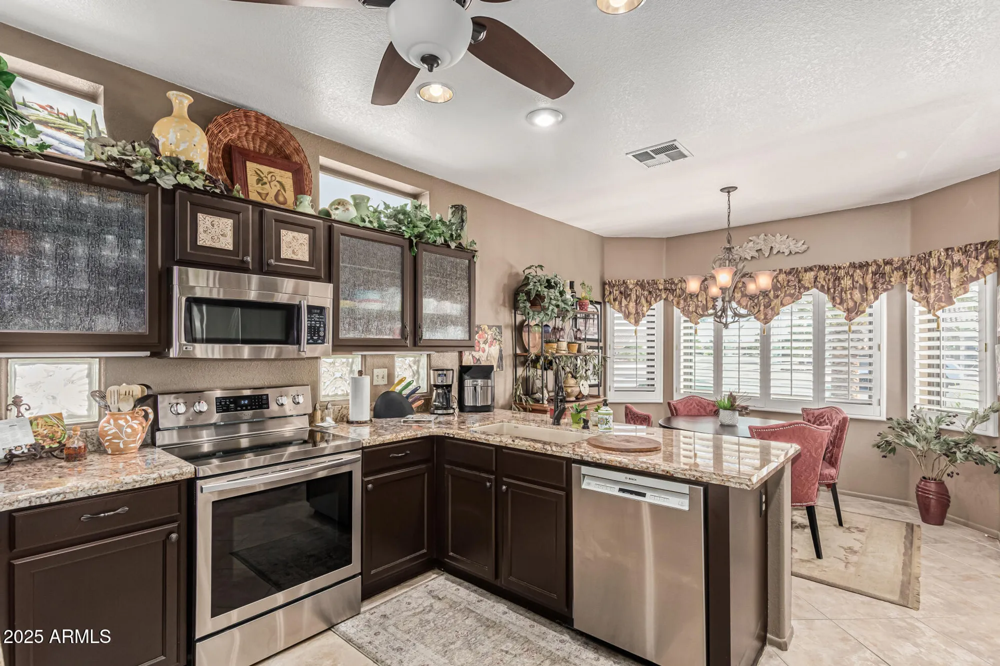 Property Slideshow image 18 of 37 | 15704 w heritage dr, Sun City West, AZ, 85375