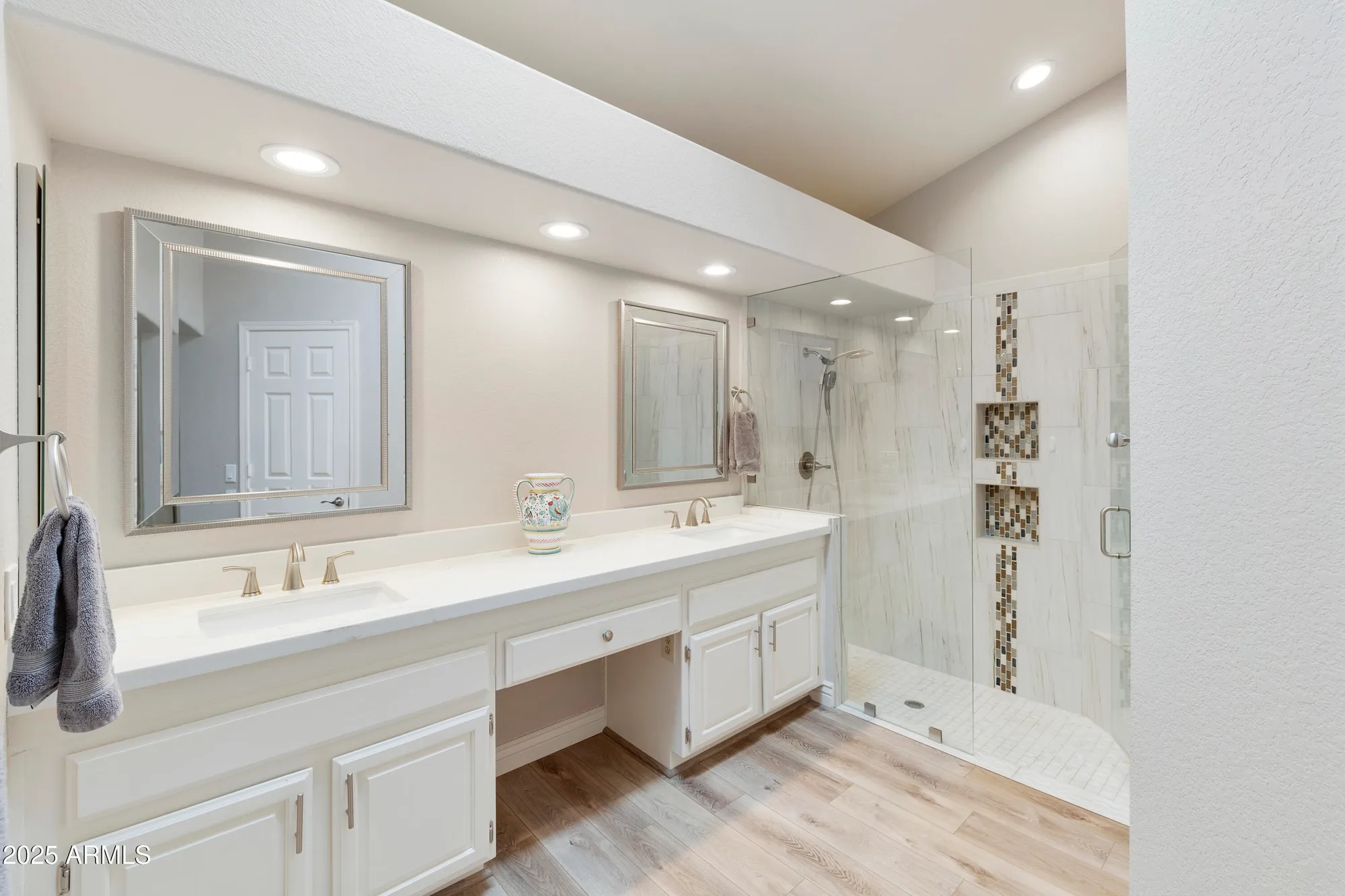 Property Slideshow image 27 of 54 | 10409 e silvertree dr, Sun Lakes, AZ, 85248