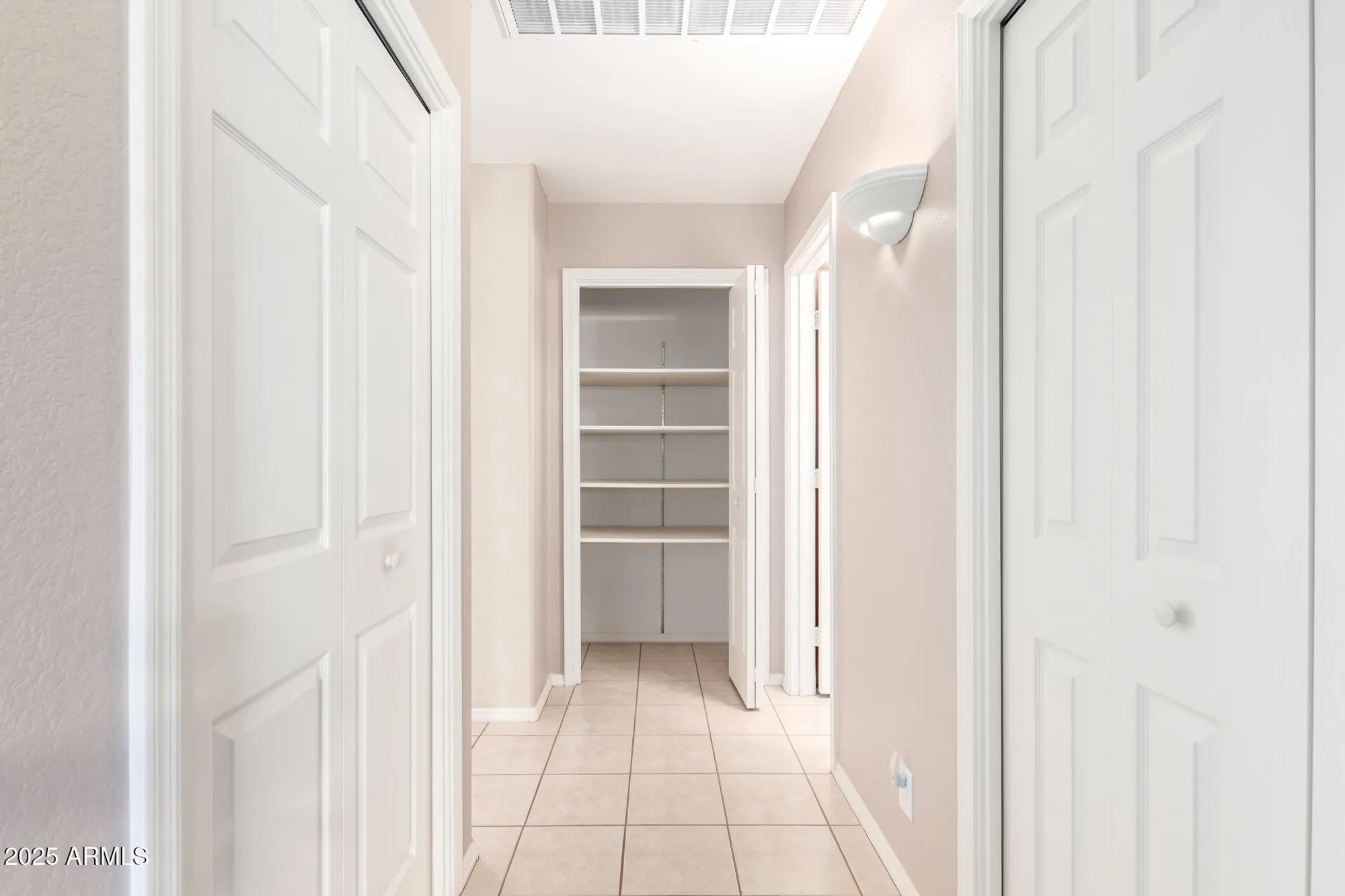 Property Slideshow image 28 of 37 | 11510 e lomita ave, Mesa, AZ, 85209