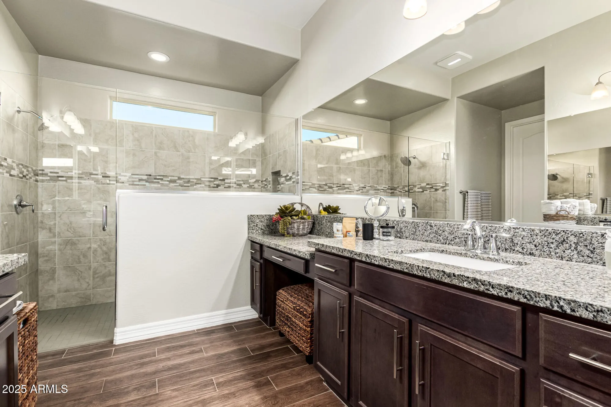 Property Slideshow image 23 of 96 | 16343 s 178th dr, Goodyear, AZ, 85338
