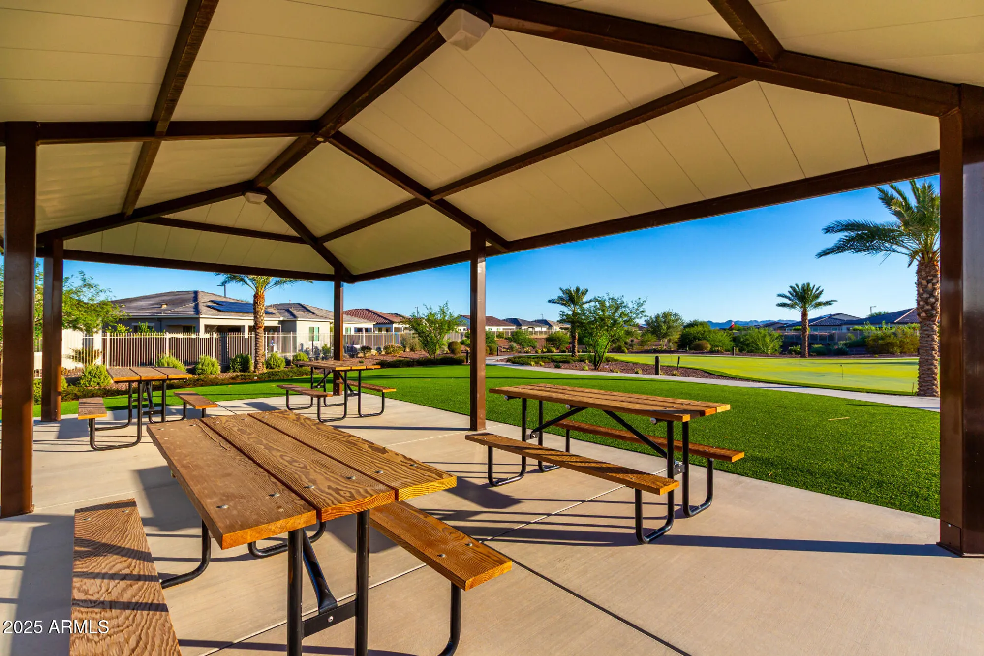 Property Slideshow image 82 of 96 | 16343 s 178th dr, Goodyear, AZ, 85338