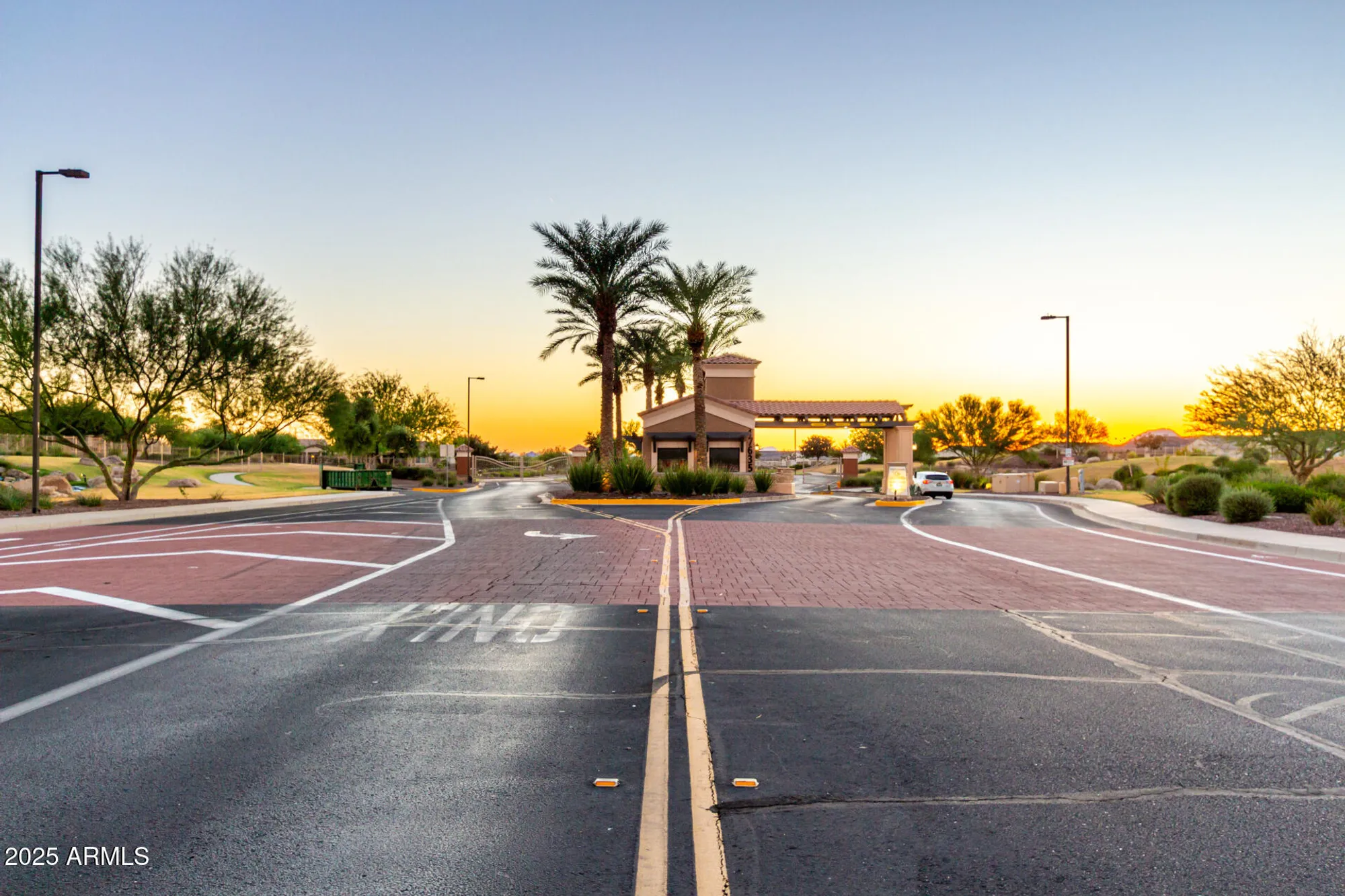Property Slideshow image 92 of 96 | 16343 s 178th dr, Goodyear, AZ, 85338