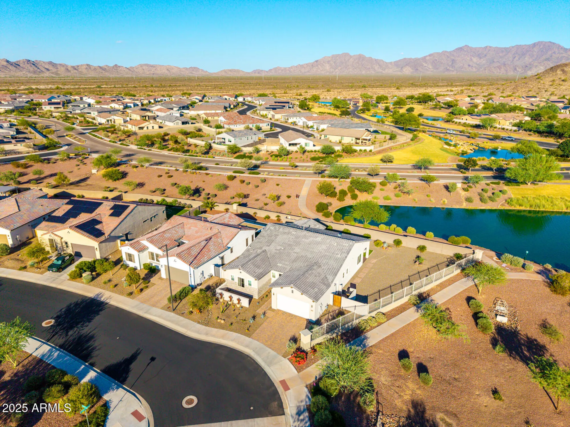 Property Slideshow image 71 of 96 | 16343 s 178th dr, Goodyear, AZ, 85338