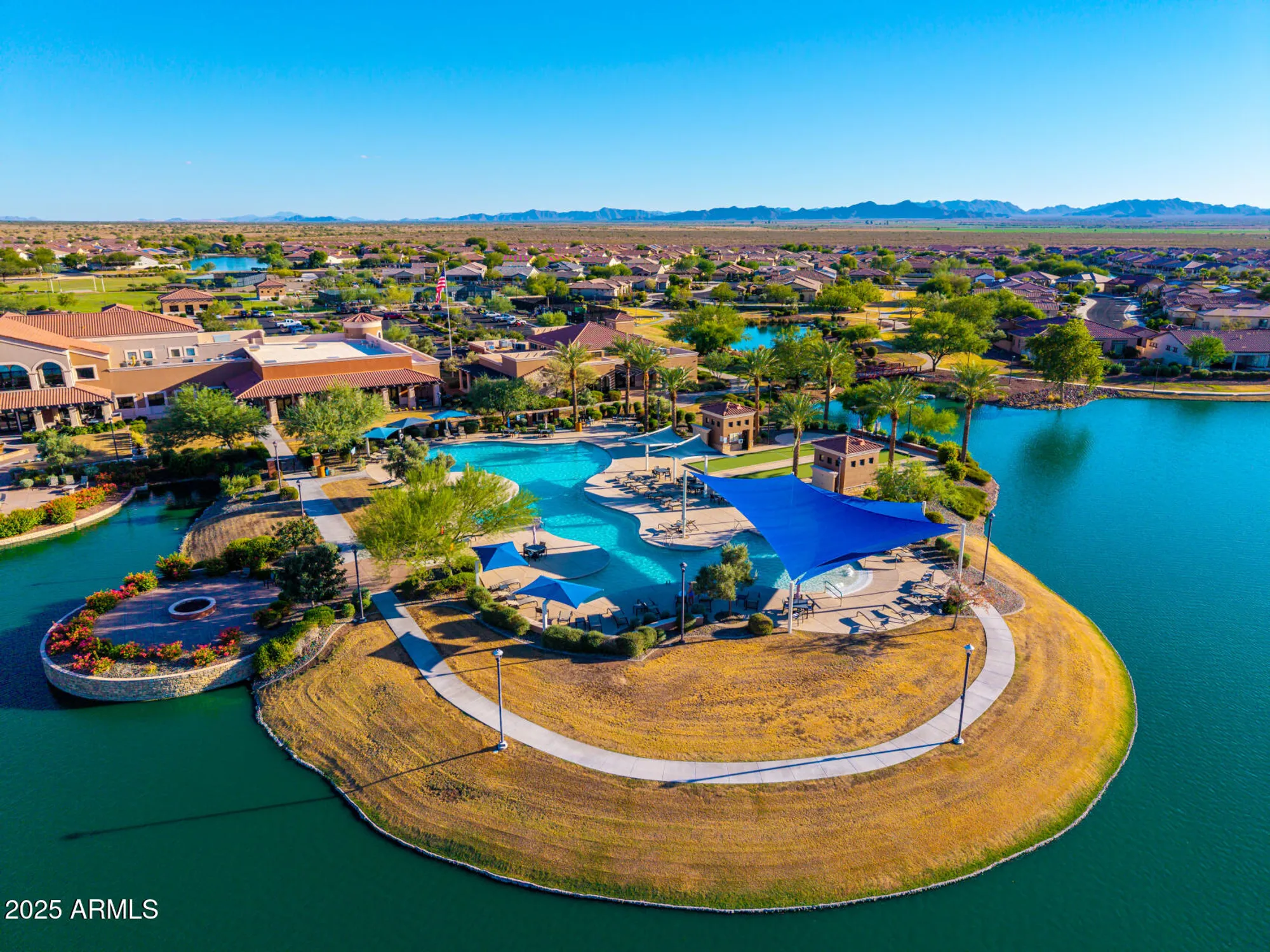 Property Slideshow image 88 of 96 | 16343 s 178th dr, Goodyear, AZ, 85338