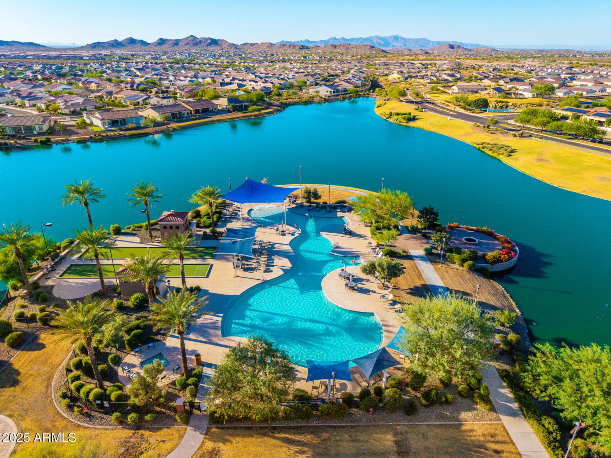 Property Slideshow image 4 of 96 | 16343 s 178th dr, Goodyear, AZ, 85338