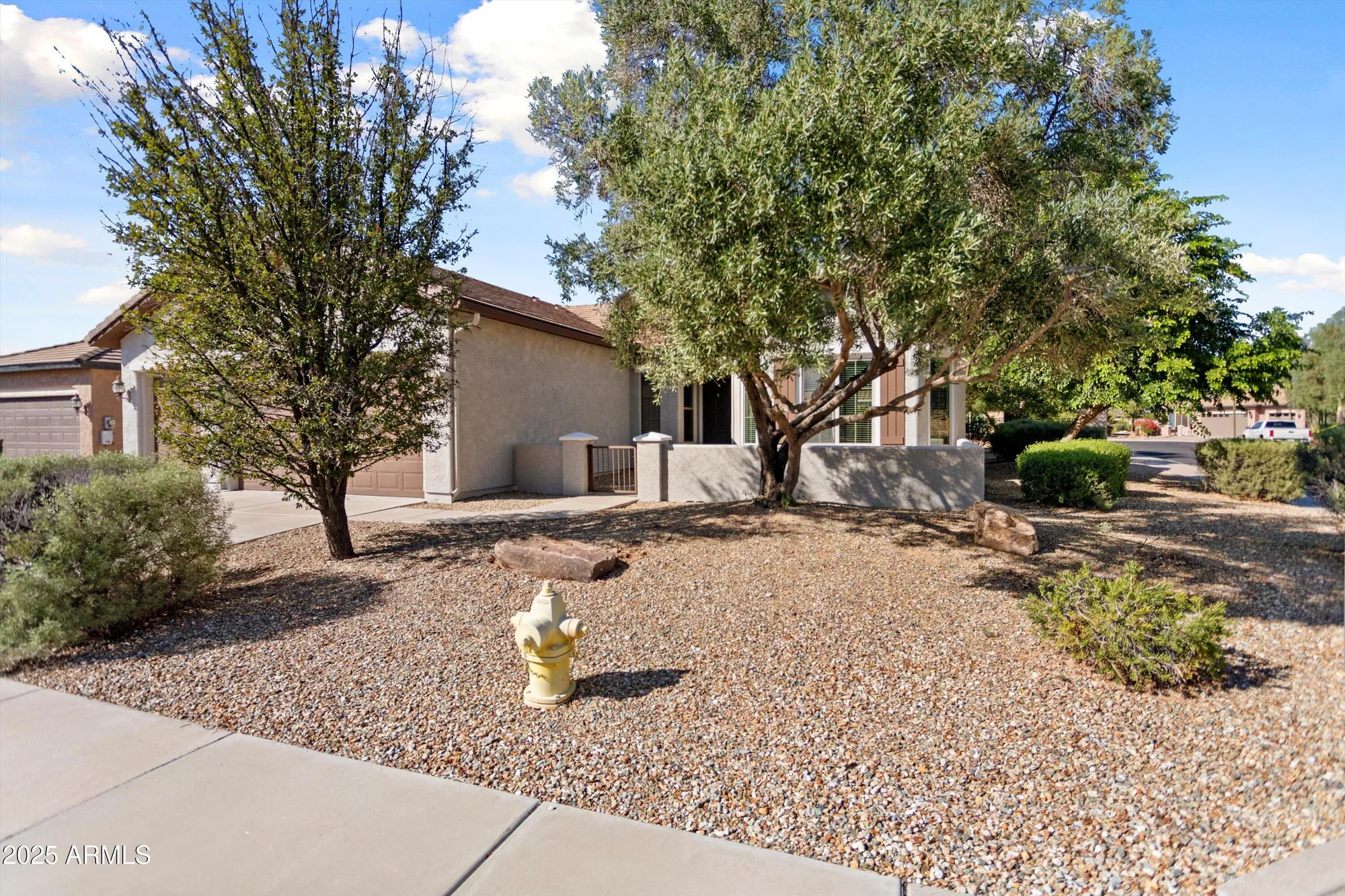 Property Slideshow image 3 of 39 | 26474 w runion dr, Buckeye, AZ, 85396