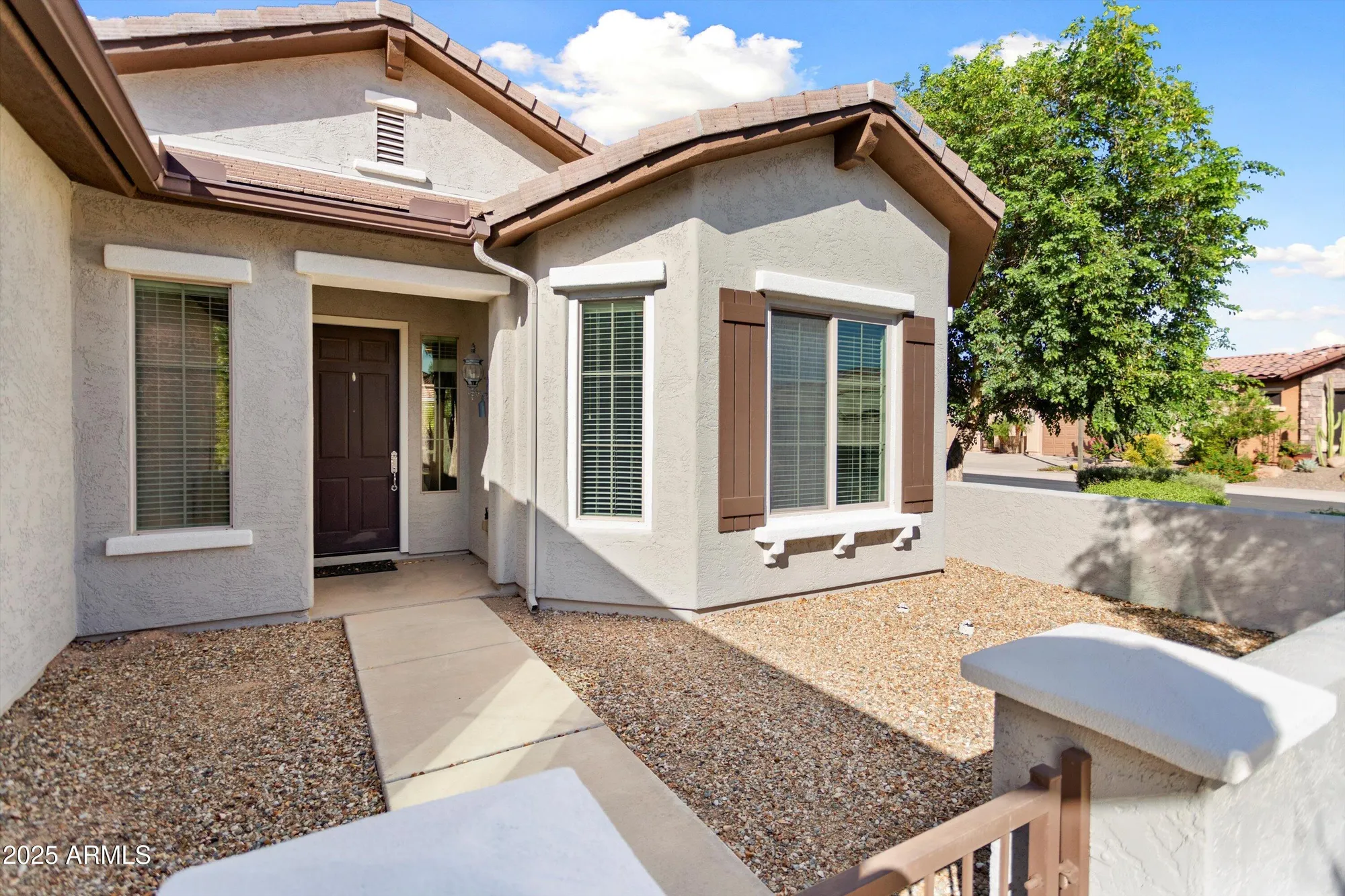 Property Slideshow image 4 of 39 | 26474 w runion dr, Buckeye, AZ, 85396