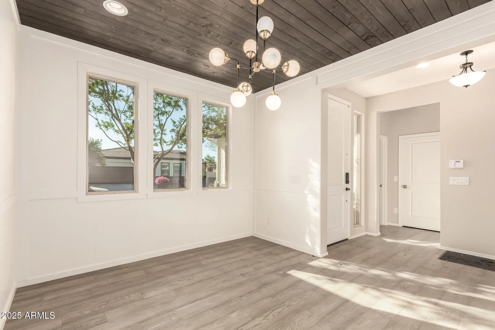 Property Slideshow image 7 of 36 | 39763 n collins ln, San Tan Valley, AZ, 85140