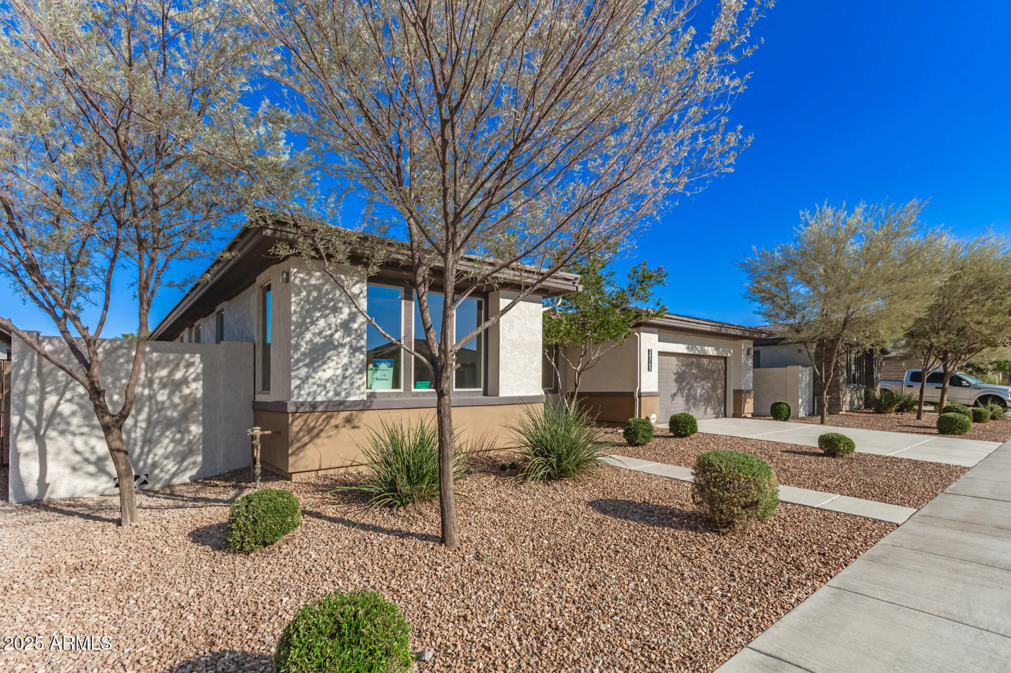 Property Slideshow image 2 of 36 | 39763 n collins ln, San Tan Valley, AZ, 85140