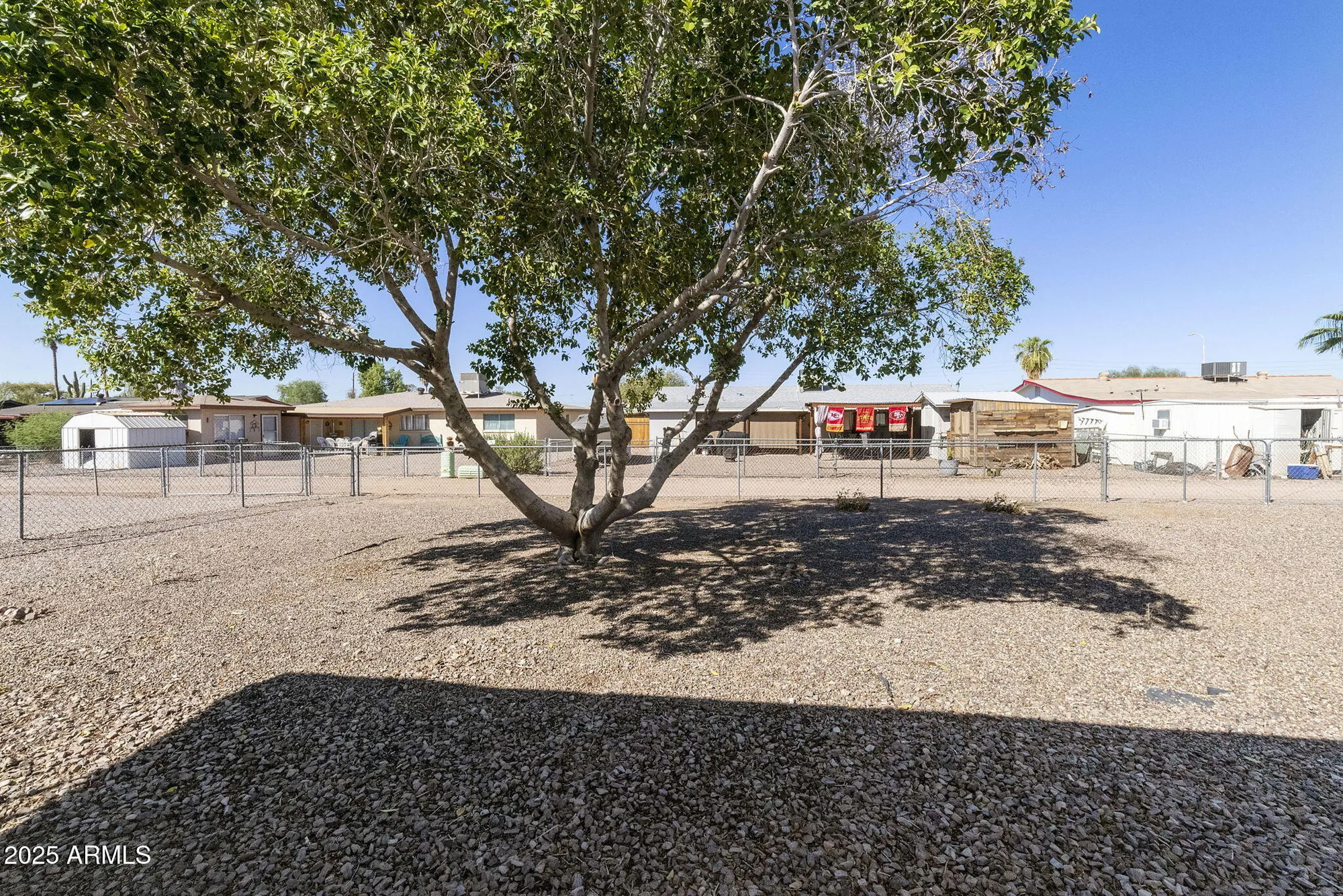 Property Slideshow image 14 of 18 | 1346 s main dr, Apache Junction, AZ, 85120