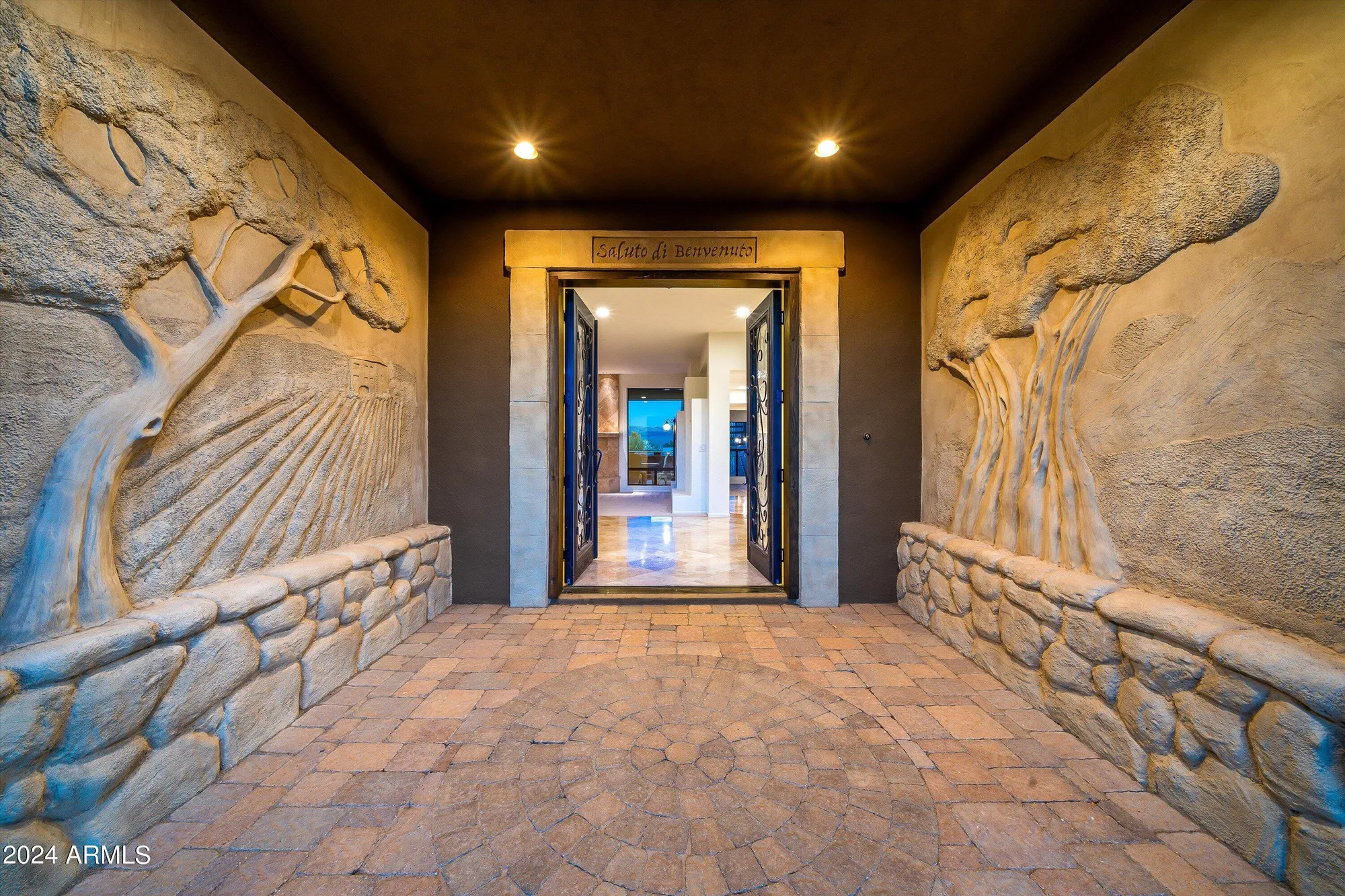 Property Slideshow image 5 of 51 | 26607 n avenida del ray, Rio Verde, AZ, 85263