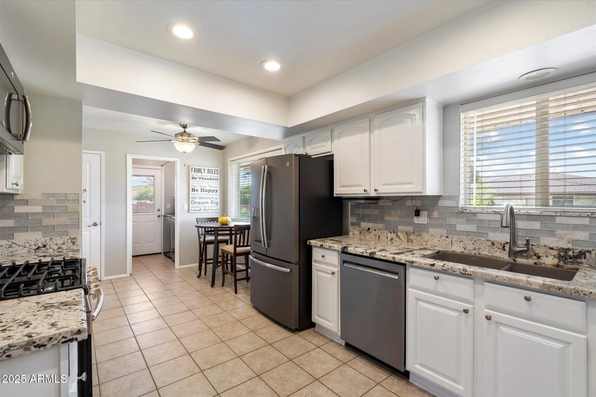 Property Slideshow image 7 of 38 | 10502 w sierra dawn dr, Sun City, AZ, 85351