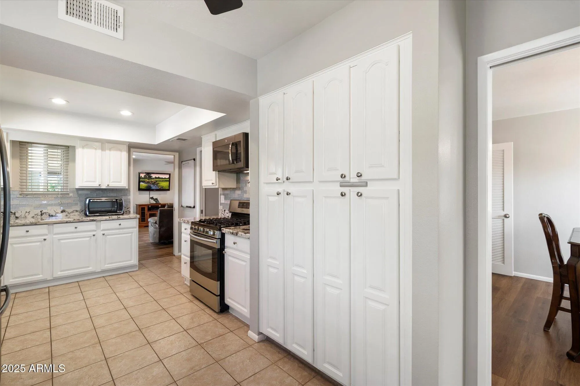 Property Slideshow image 9 of 38 | 10502 w sierra dawn dr, Sun City, AZ, 85351