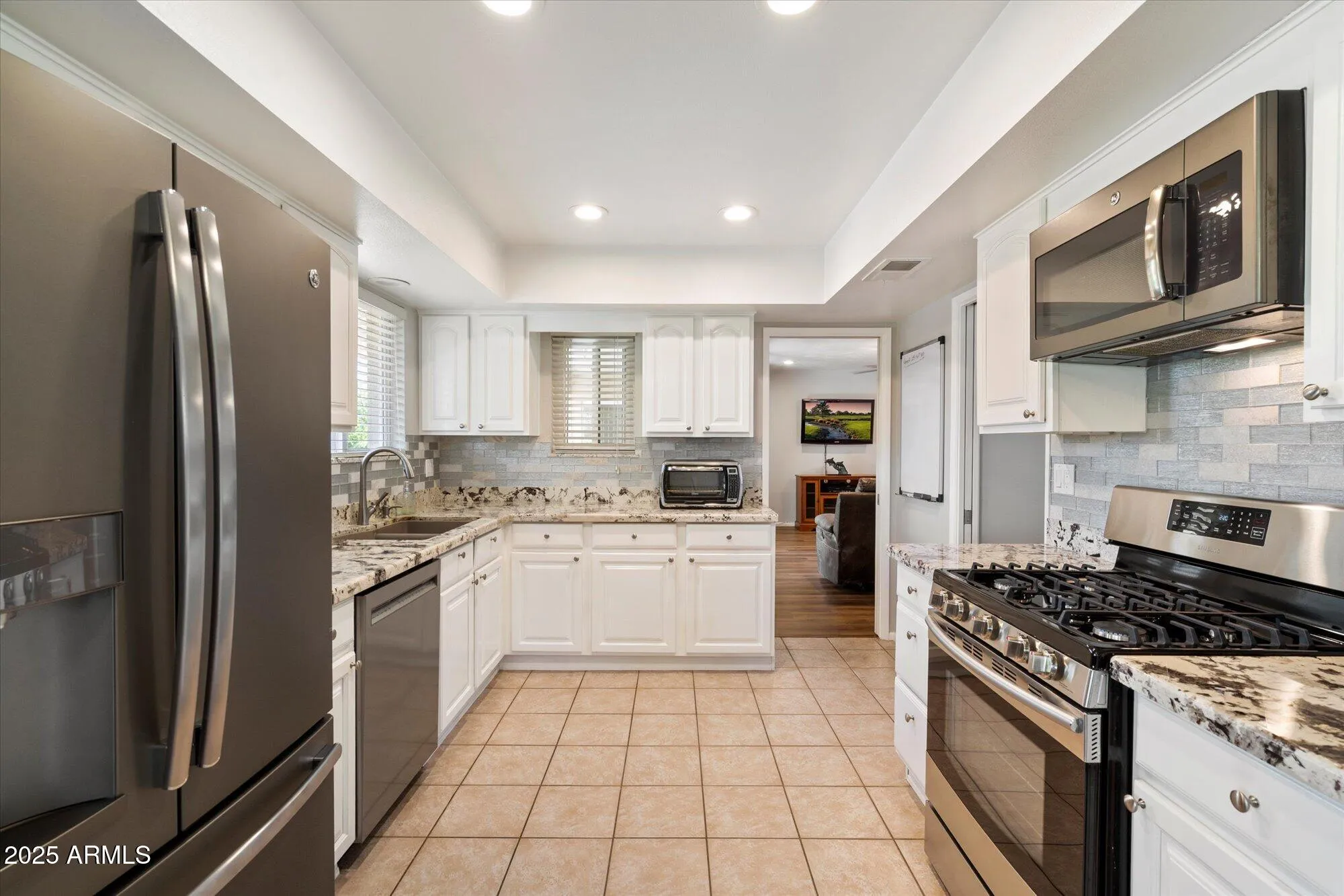 Property Slideshow image 11 of 38 | 10502 w sierra dawn dr, Sun City, AZ, 85351