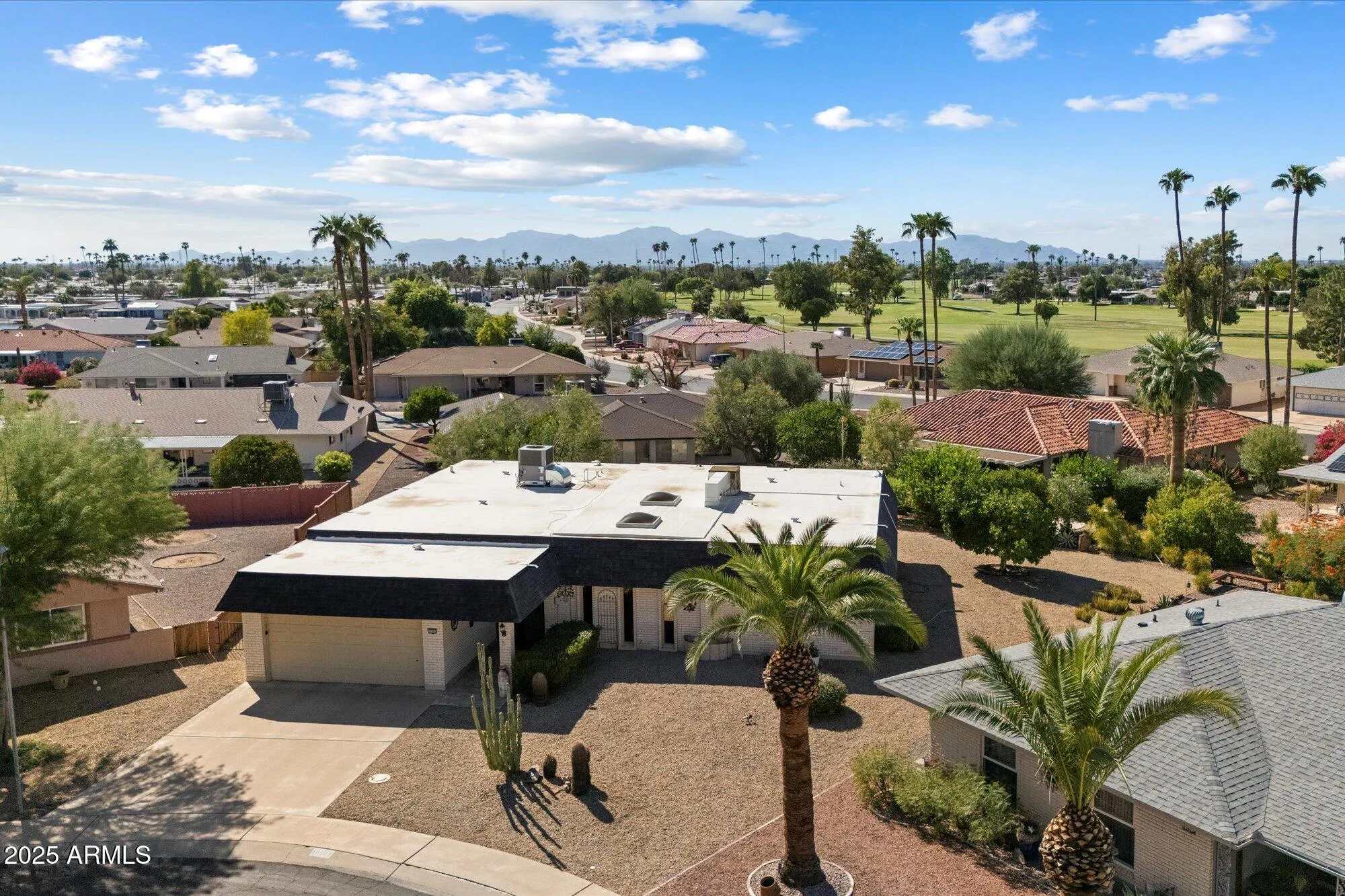 Property Slideshow image 1 of 38 | 10502 w sierra dawn dr, Sun City, AZ, 85351