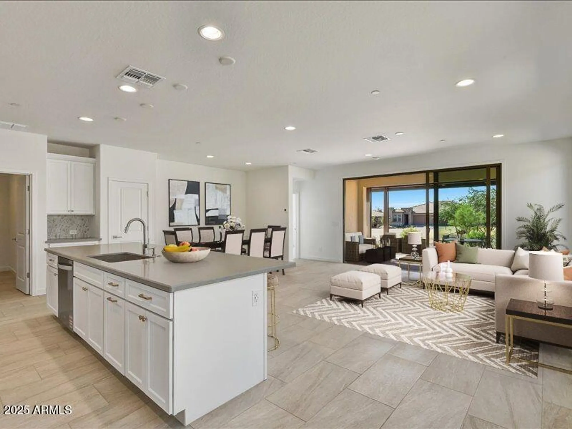 Property Slideshow image 9 of 53 | 18209 e spring valley ct, Rio Verde, AZ, 85263