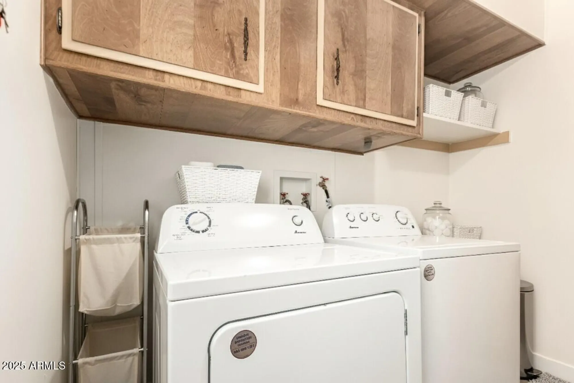 Property Slideshow image 17 of 24 | 5433 e mcdowell rd, Mesa, AZ, 85215