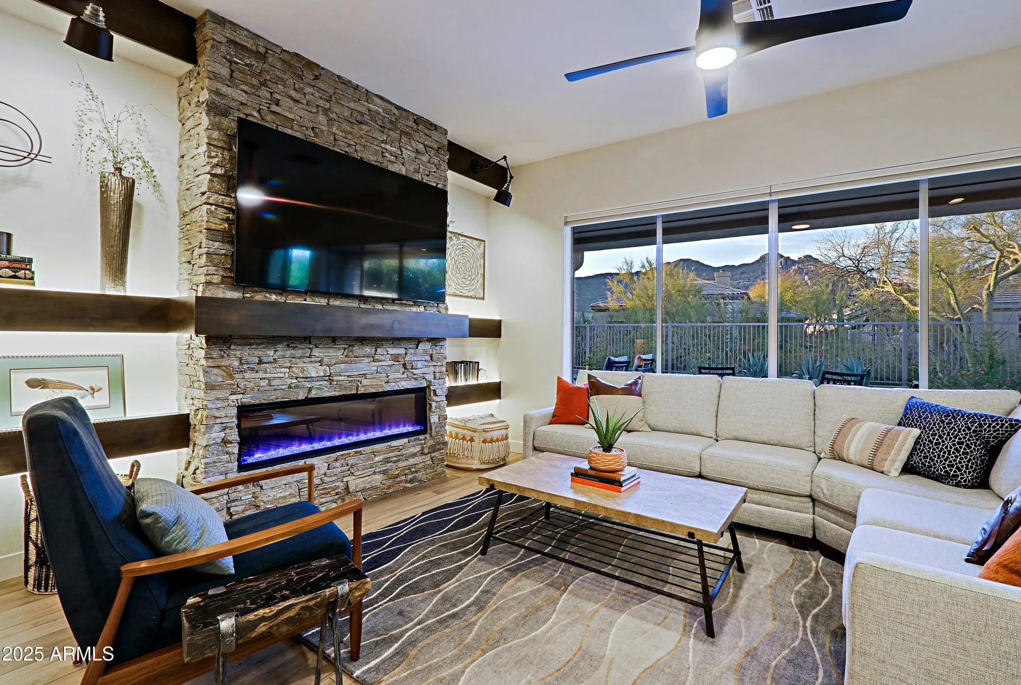 Property Slideshow image 5 of 96 | 6936 e whispering mesquite trl, Scottsdale, AZ, 85266