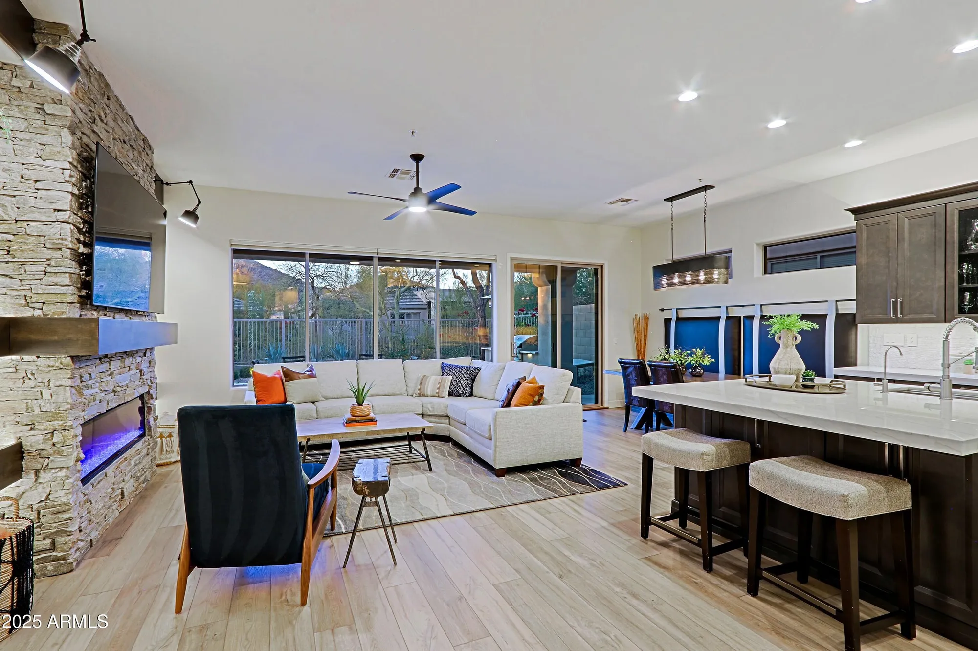Property Slideshow image 6 of 96 | 6936 e whispering mesquite trl, Scottsdale, AZ, 85266