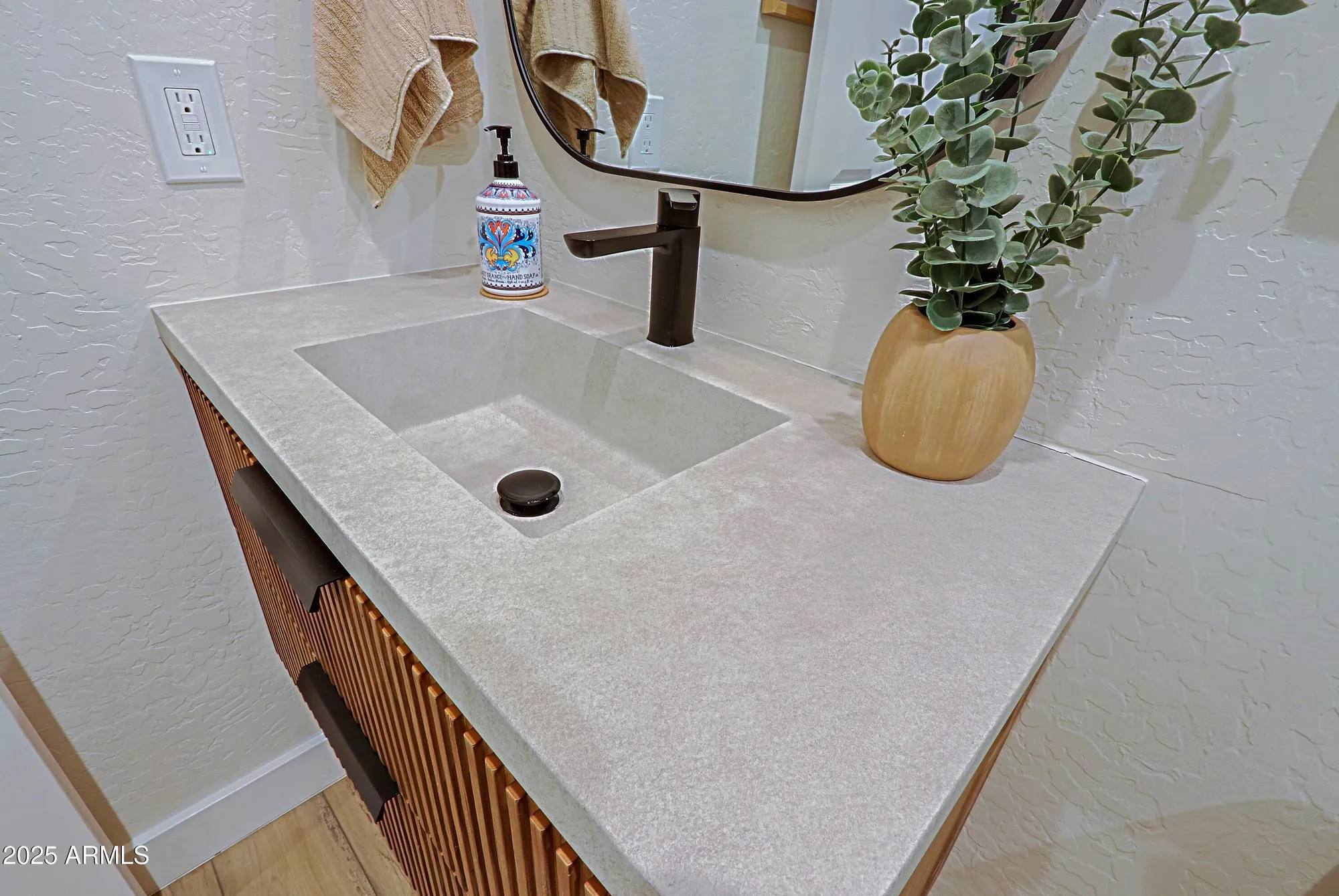 Property Slideshow image 36 of 96 | 6936 e whispering mesquite trl, Scottsdale, AZ, 85266