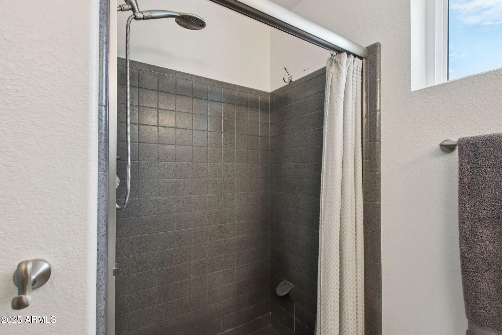 Property Slideshow image 23 of 35 | 3090 n 148th dr, Goodyear, AZ, 85395