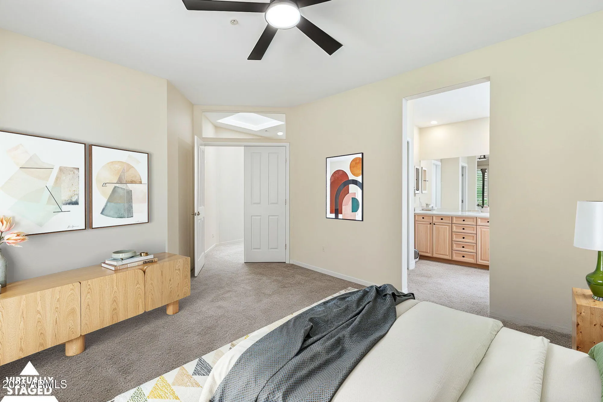 Property Slideshow image 11 of 30 | 7116 e bramble berry ln, Scottsdale, AZ, 85266