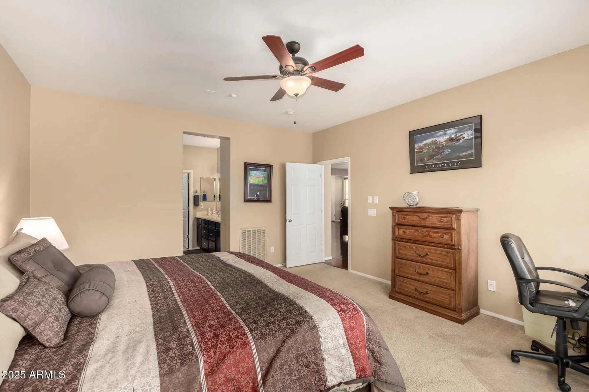 Property Slideshow image 22 of 70 | 12364 w rosewood ln, Peoria, AZ, 85383