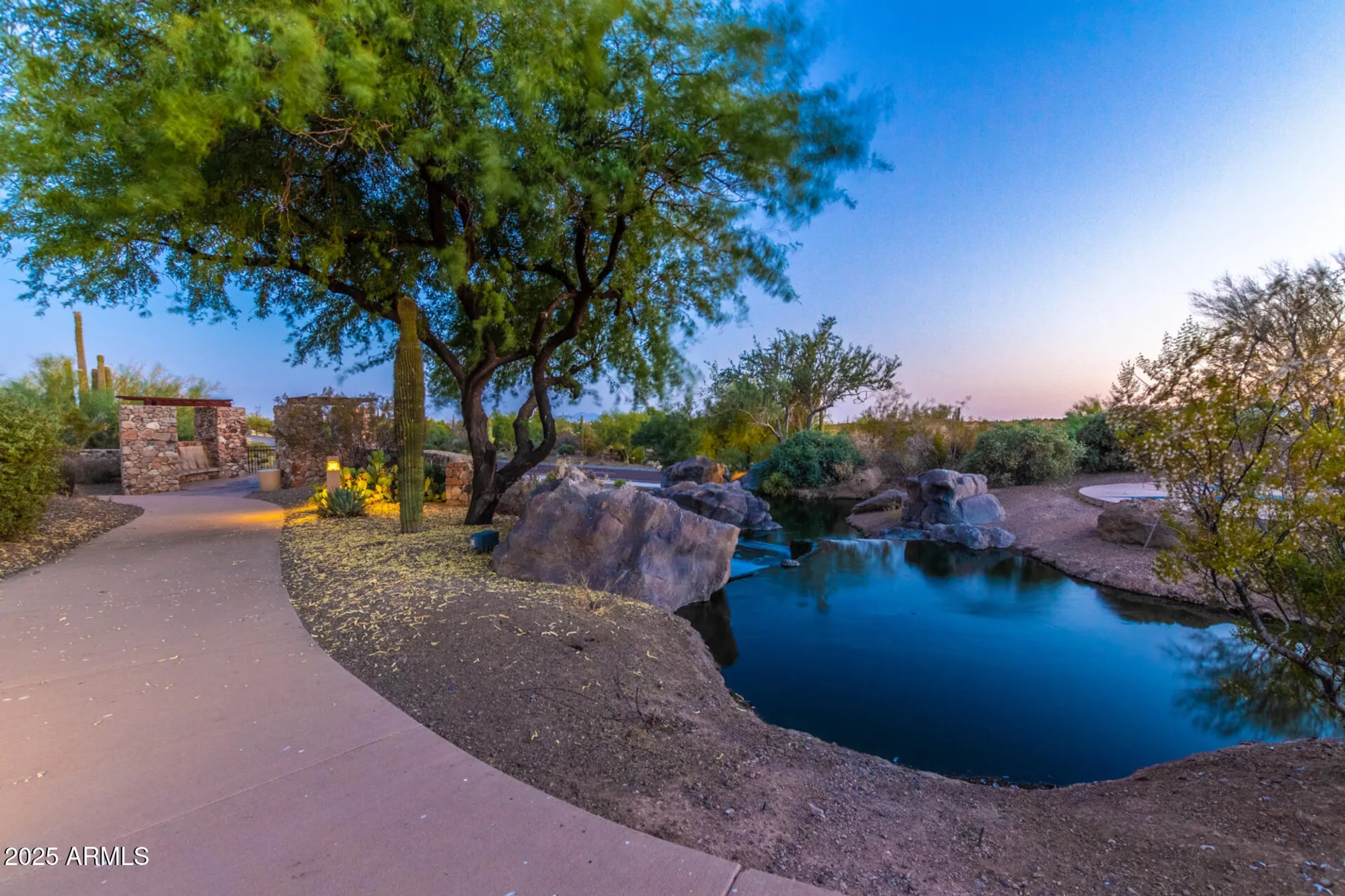 Property Slideshow image 41 of 70 | 12364 w rosewood ln, Peoria, AZ, 85383