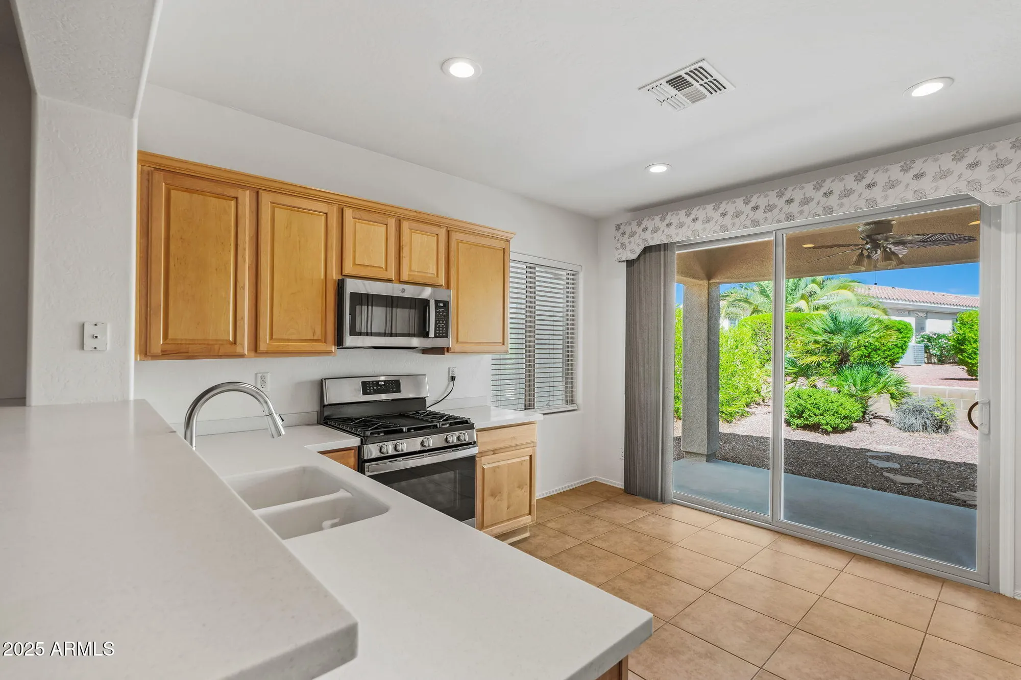 Property Slideshow image 5 of 50 | 12952 w chapala dr, Sun City West, AZ, 85375