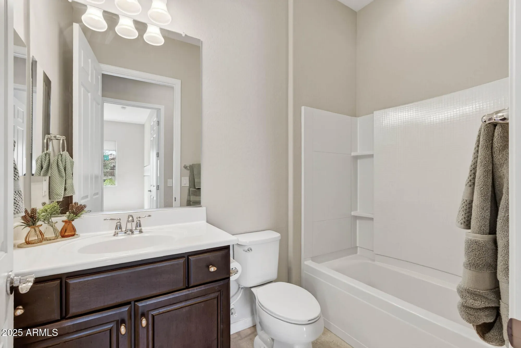 Property Slideshow image 34 of 95 | 26568 w cat balue dr, Buckeye, AZ, 85396