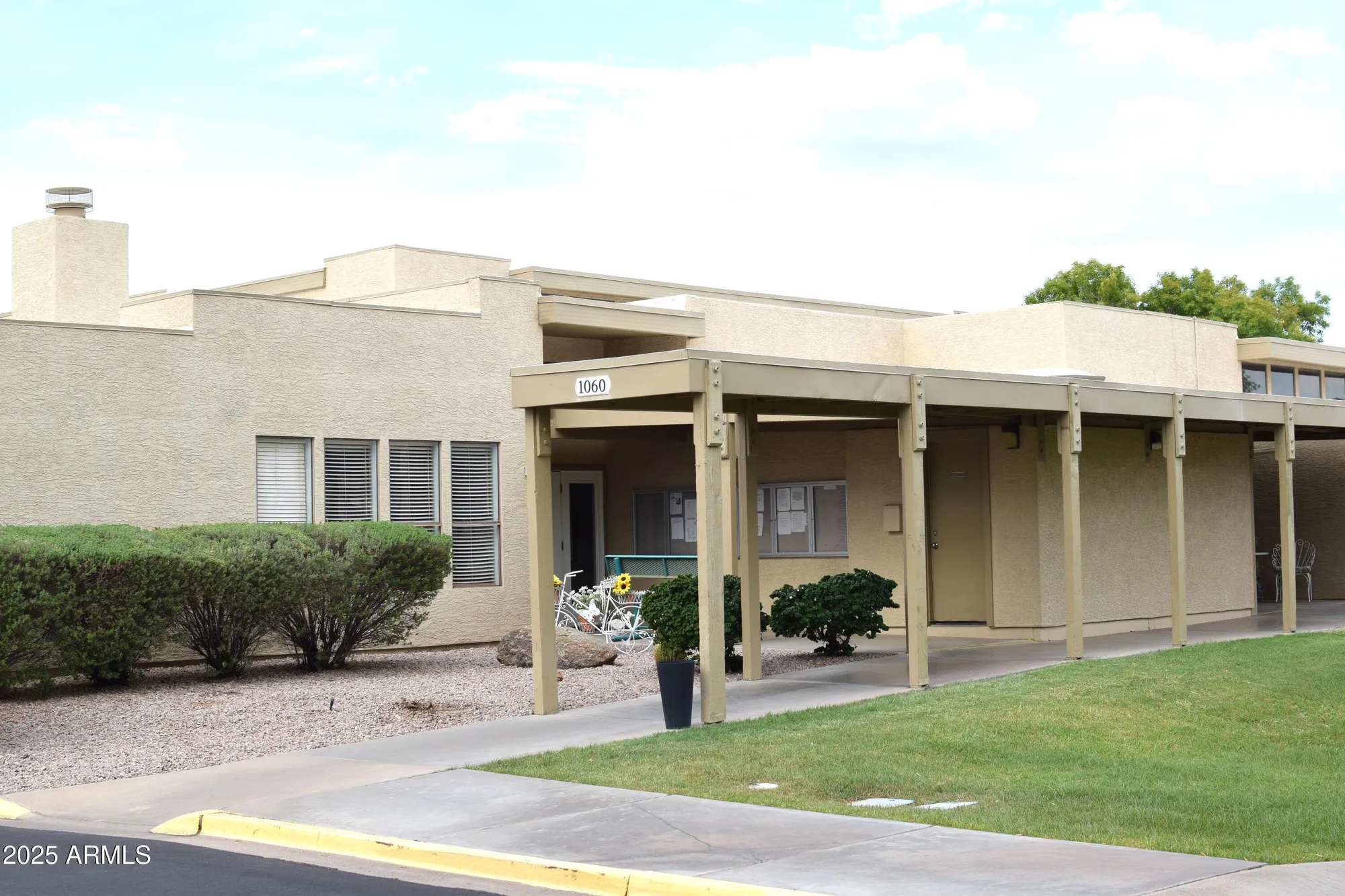 Property Slideshow image 22 of 36 | 1021 s greenfield rd unit 1106, Mesa, AZ, 85206