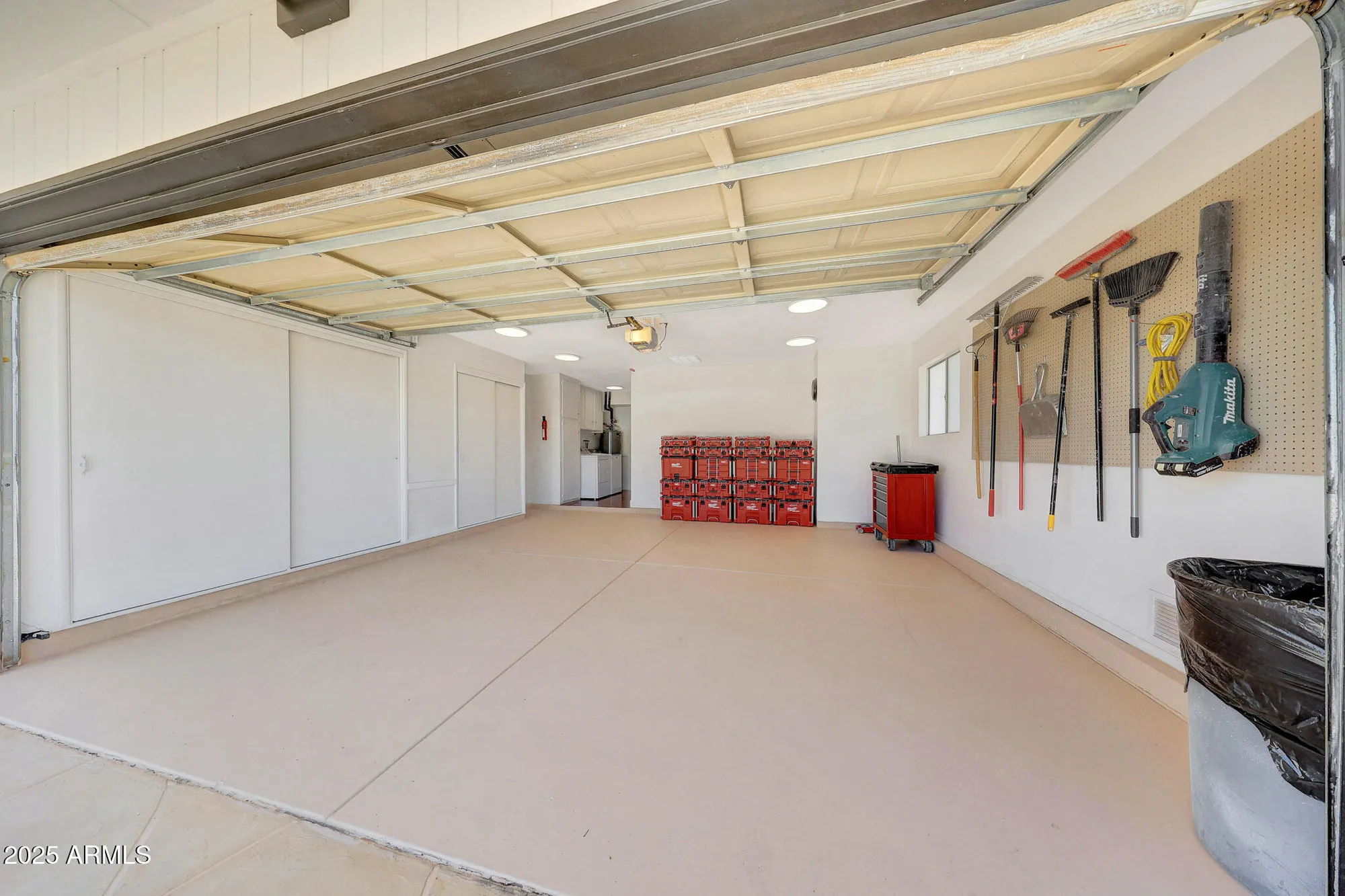 Property Slideshow image 40 of 47 | 9519 w timberline dr, Sun City, AZ, 85351