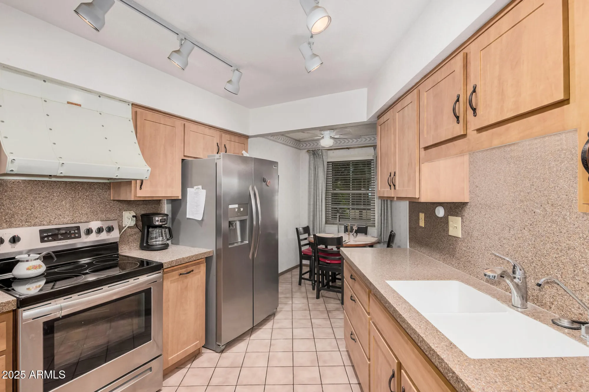 Property Slideshow image 3 of 27 | 17266 n 105th ave, Sun City, AZ, 85373