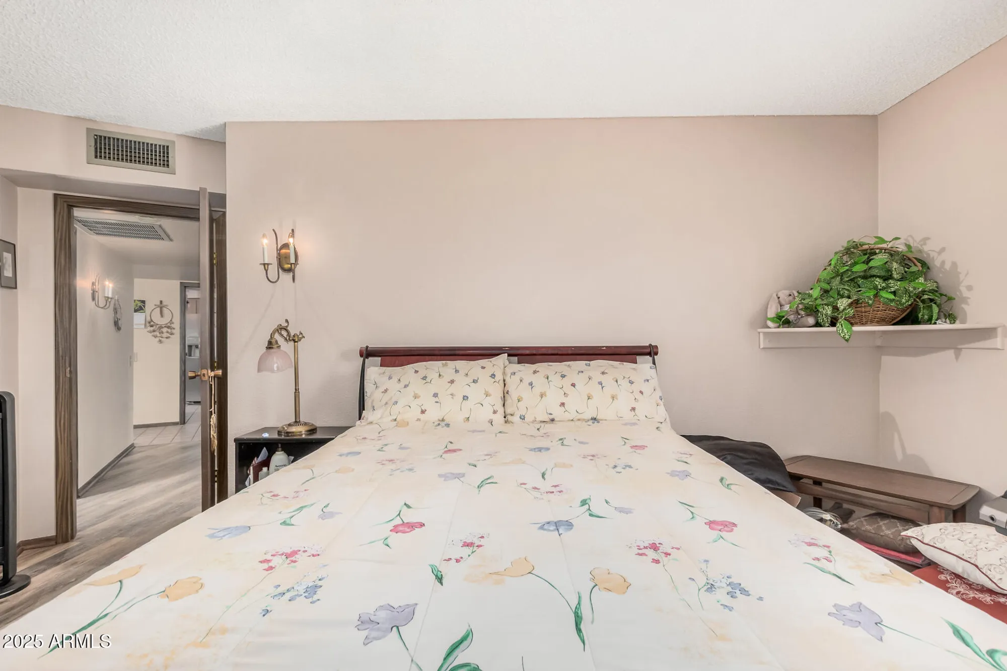 Property Slideshow image 14 of 27 | 17266 n 105th ave, Sun City, AZ, 85373