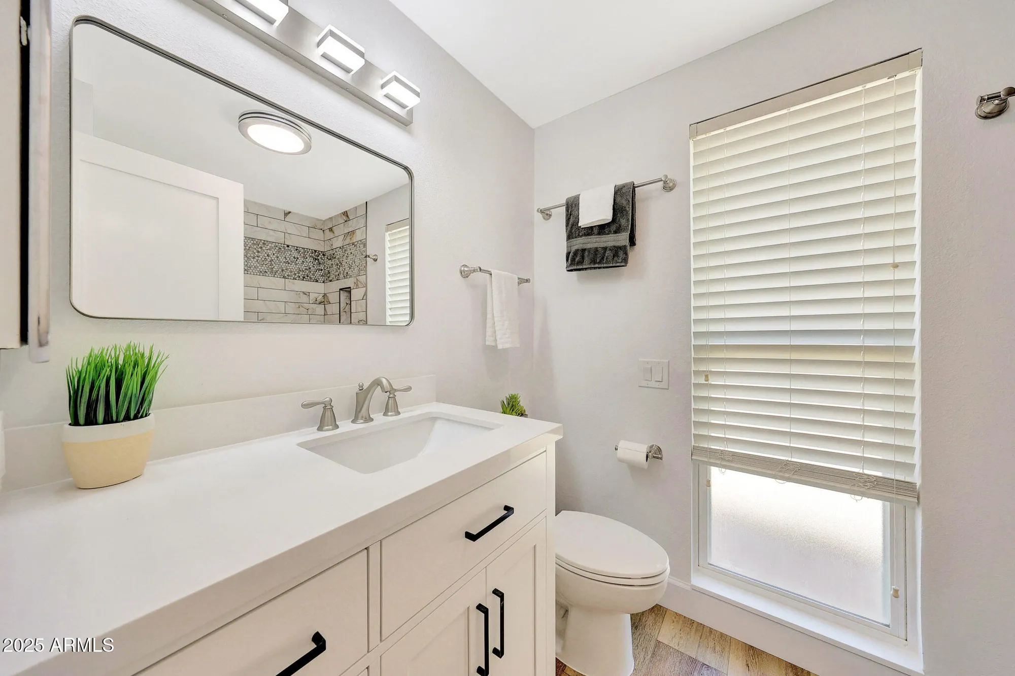 Property Slideshow image 17 of 47 | 9519 w timberline dr, Sun City, AZ, 85351