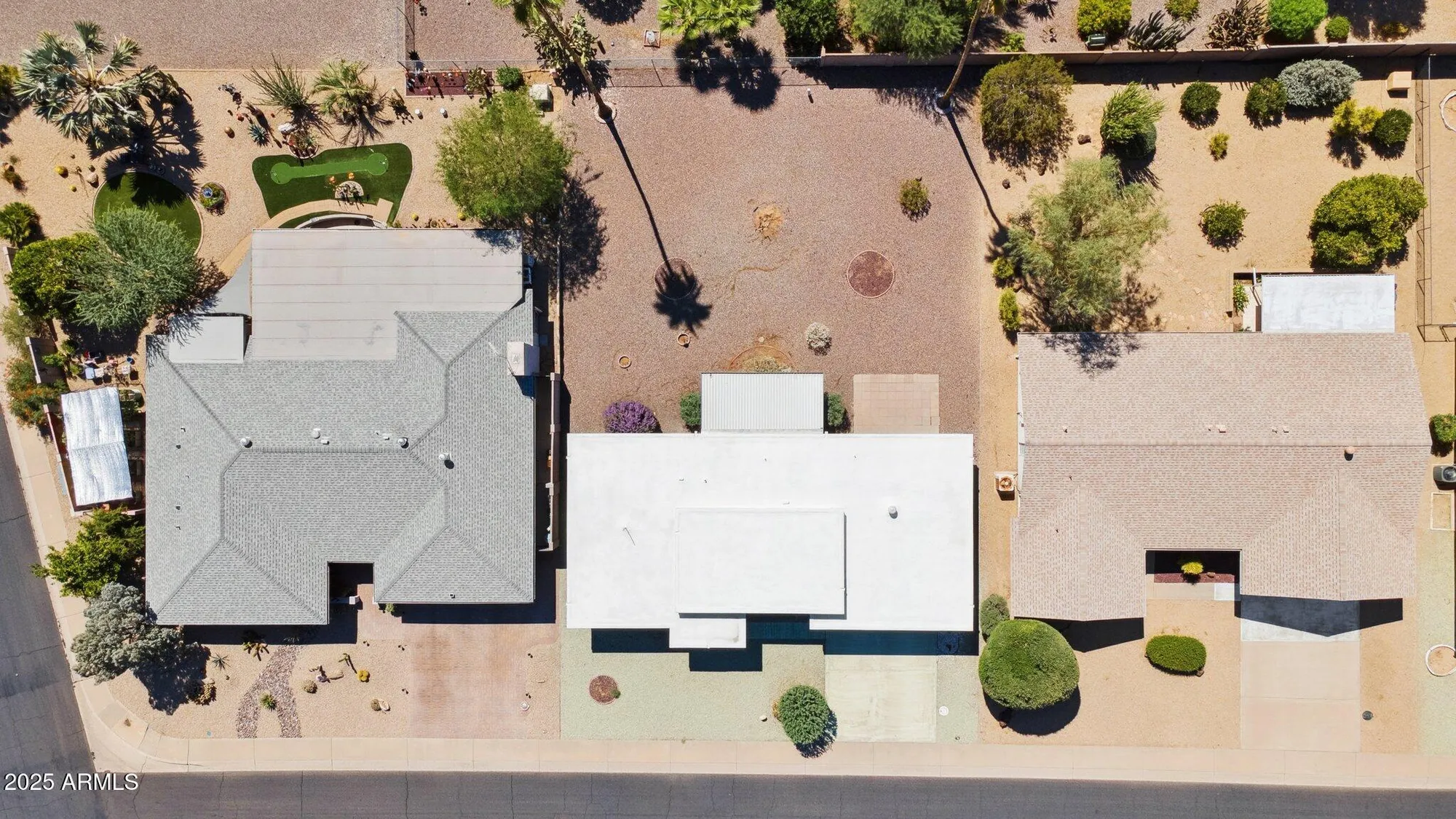 Property Slideshow image 20 of 27 | 9405 w rolling hills dr, Sun City, AZ, 85351