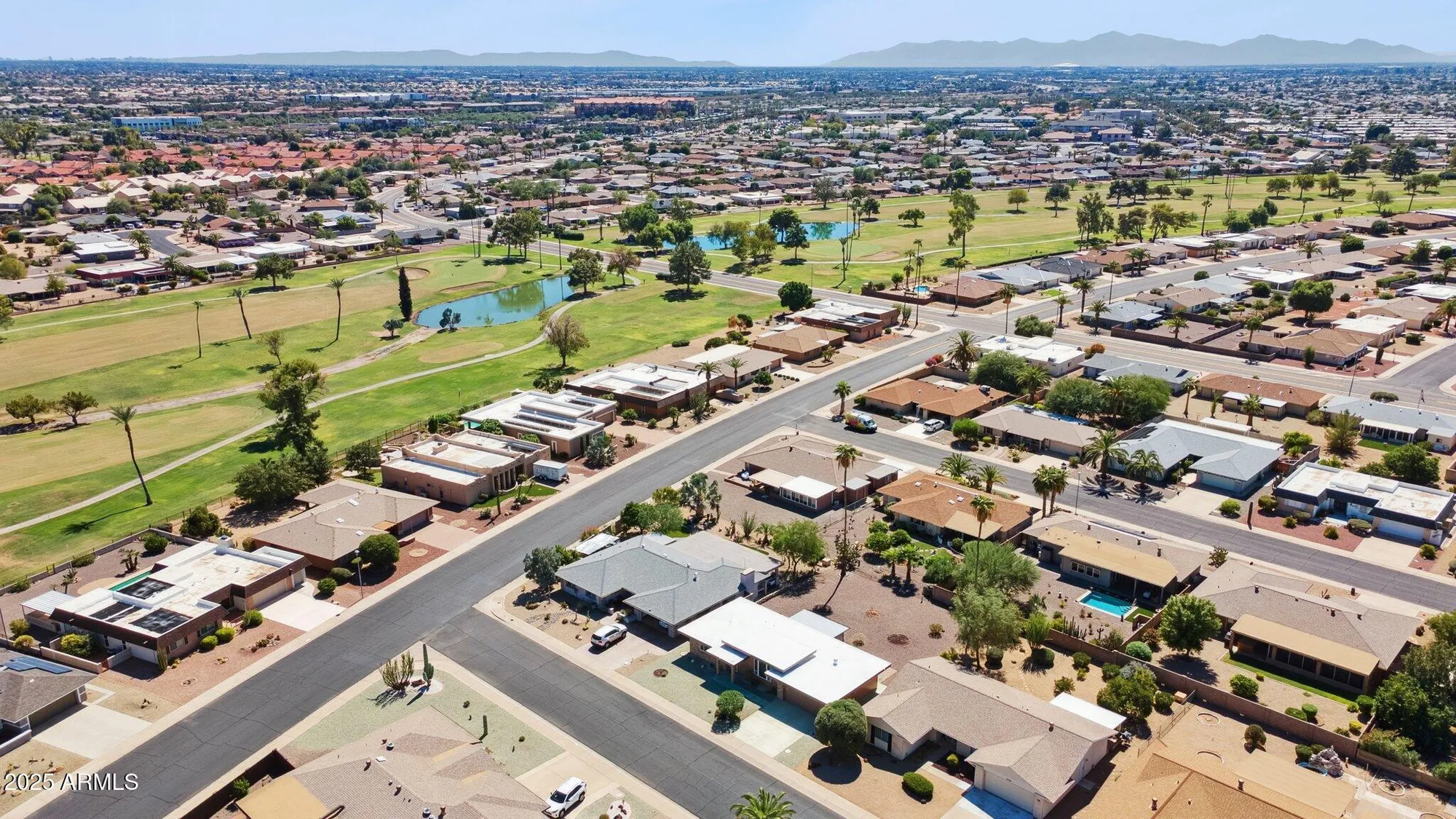 Property Slideshow image 18 of 27 | 9405 w rolling hills dr, Sun City, AZ, 85351