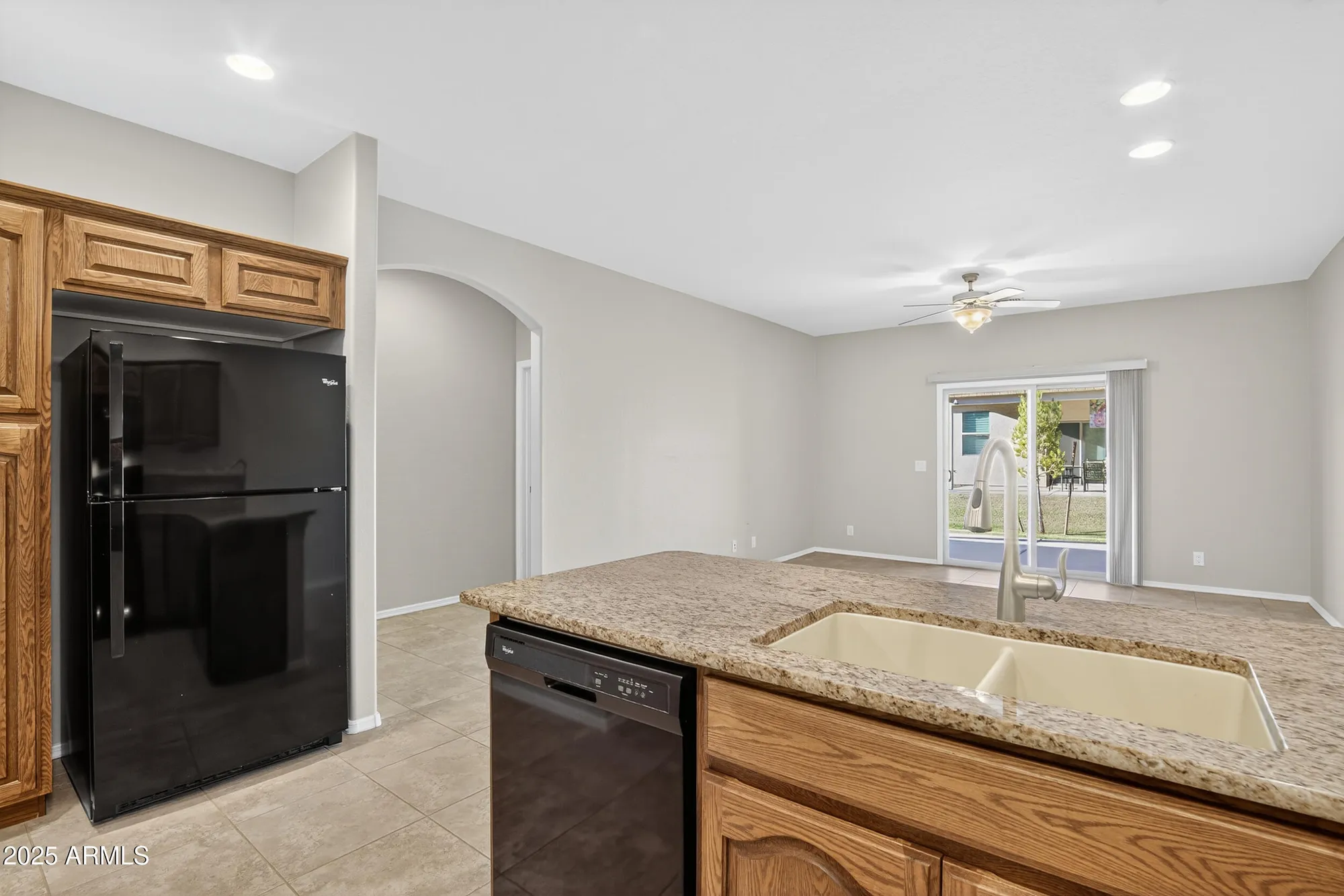 Property Slideshow image 8 of 38 | 10960 e monte ave 238, Mesa, AZ, 85209