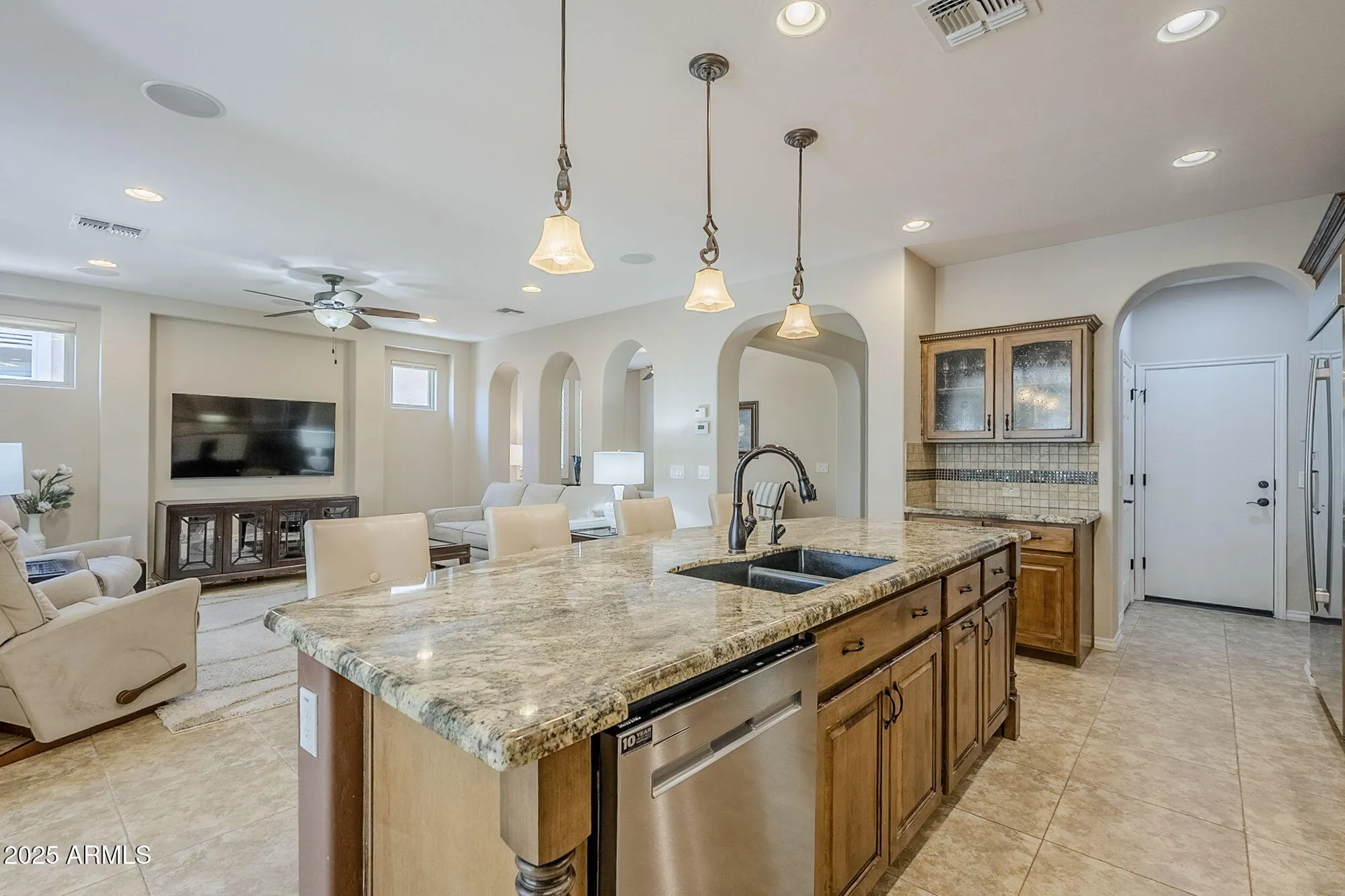 Property Slideshow image 12 of 70 | 1609 e hesperus way, Queen Creek, AZ, 85140