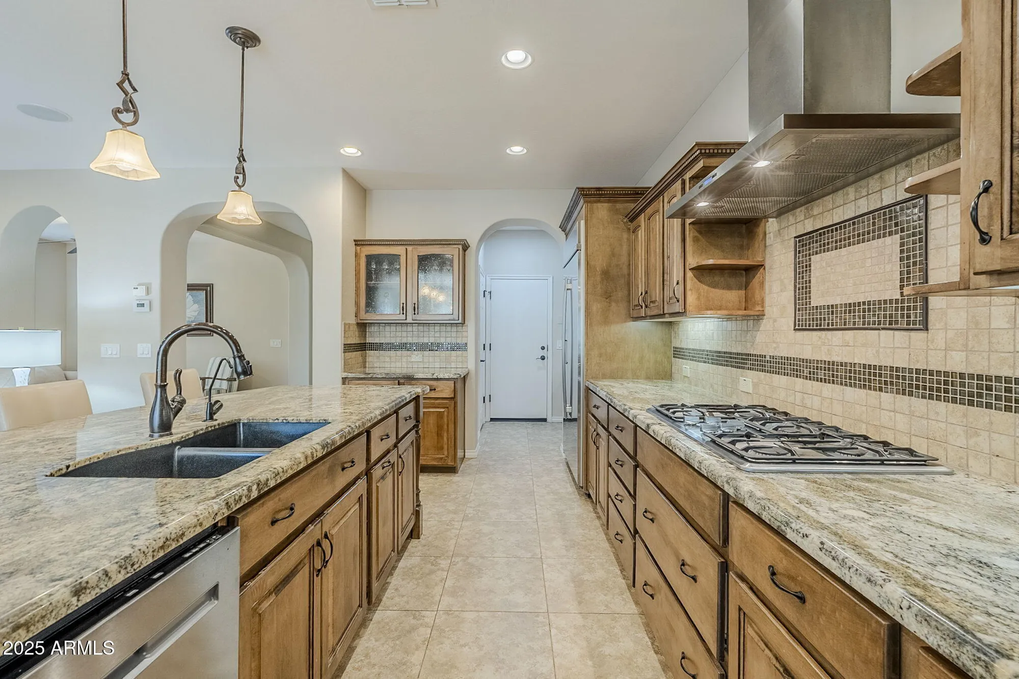 Property Slideshow image 9 of 70 | 1609 e hesperus way, Queen Creek, AZ, 85140