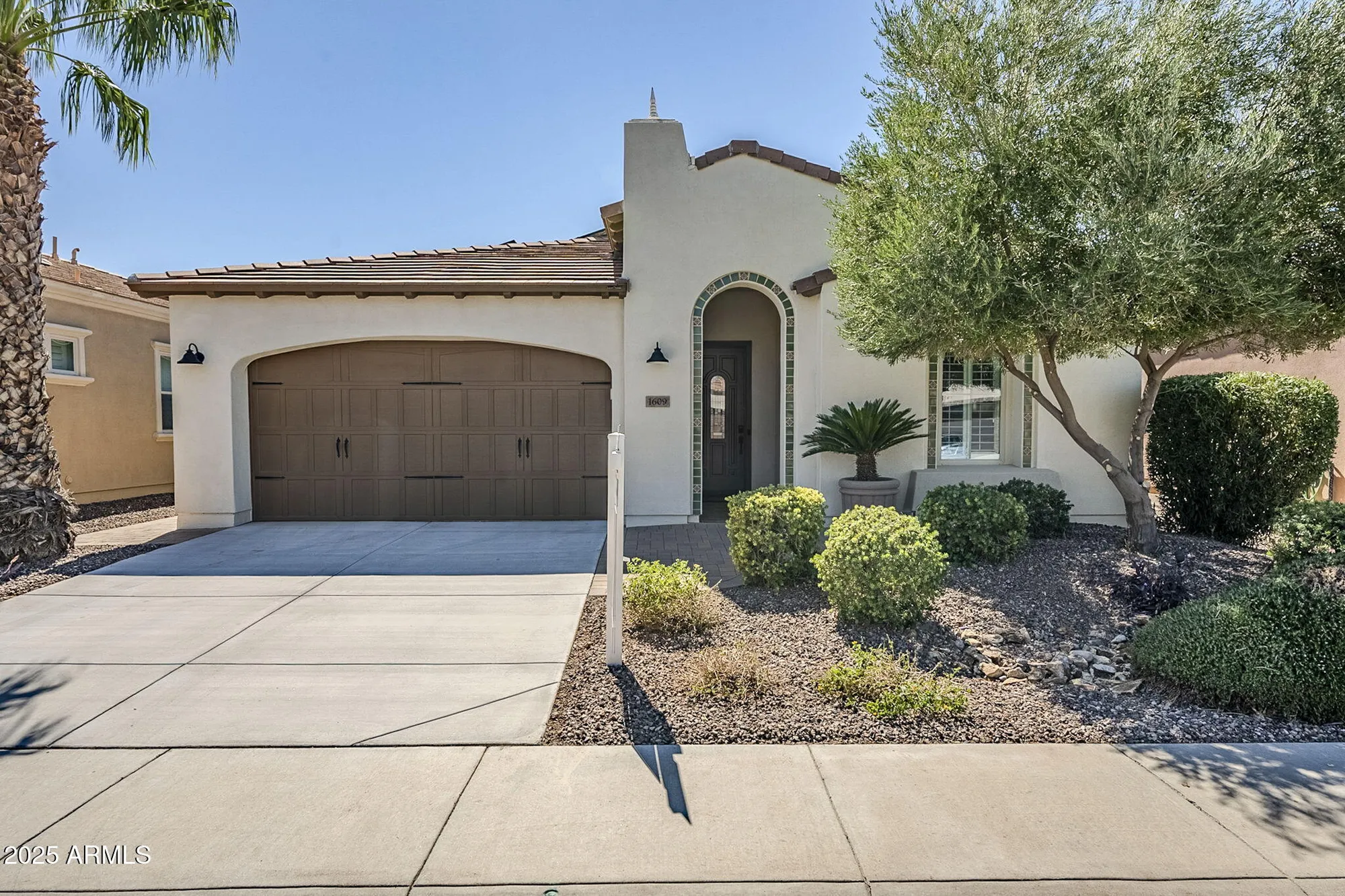 Property Slideshow image 3 of 70 | 1609 e hesperus way, Queen Creek, AZ, 85140