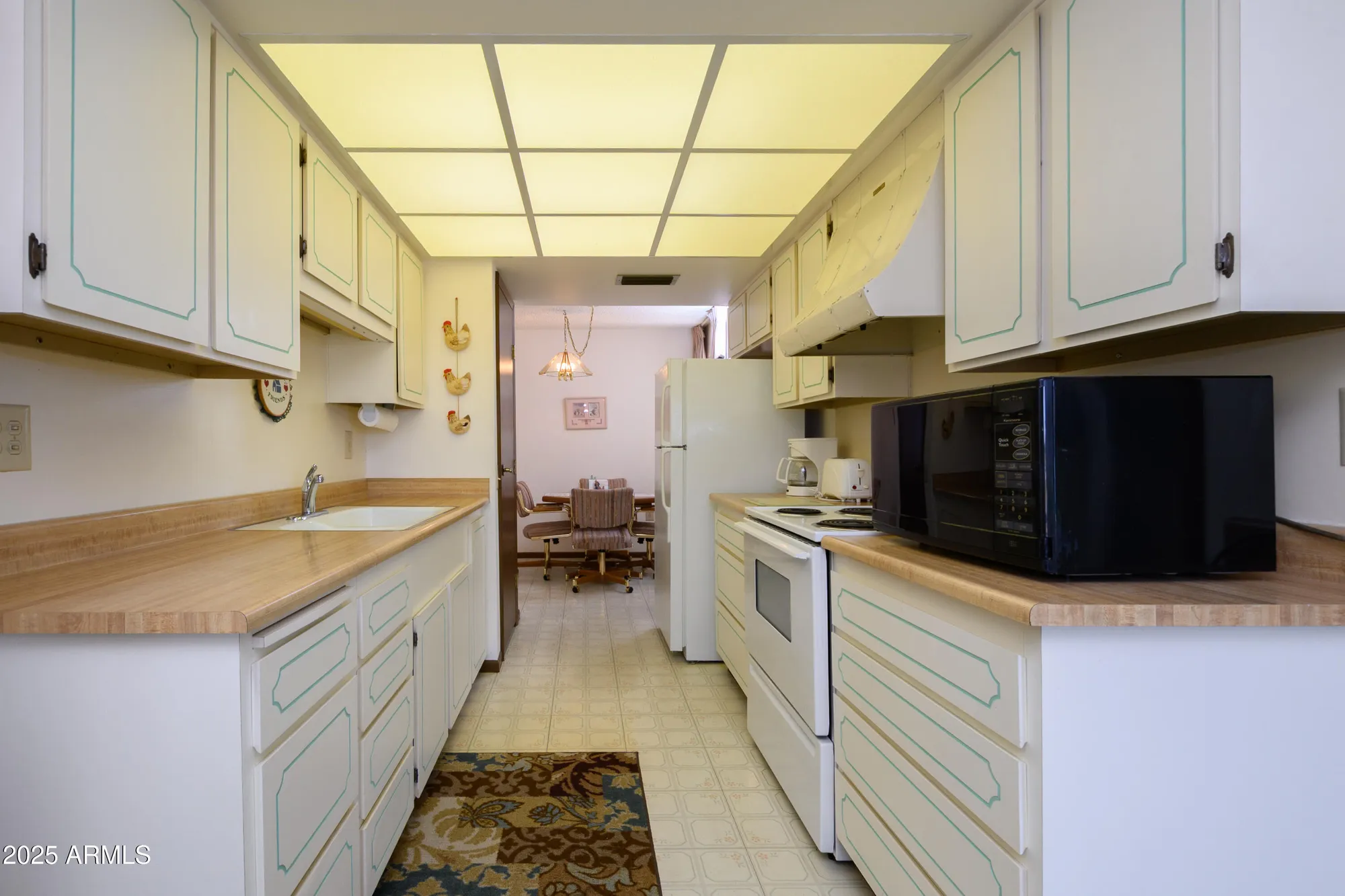 Property Slideshow image 4 of 25 | 19414 n star ridge dr, Sun City West, AZ, 85375