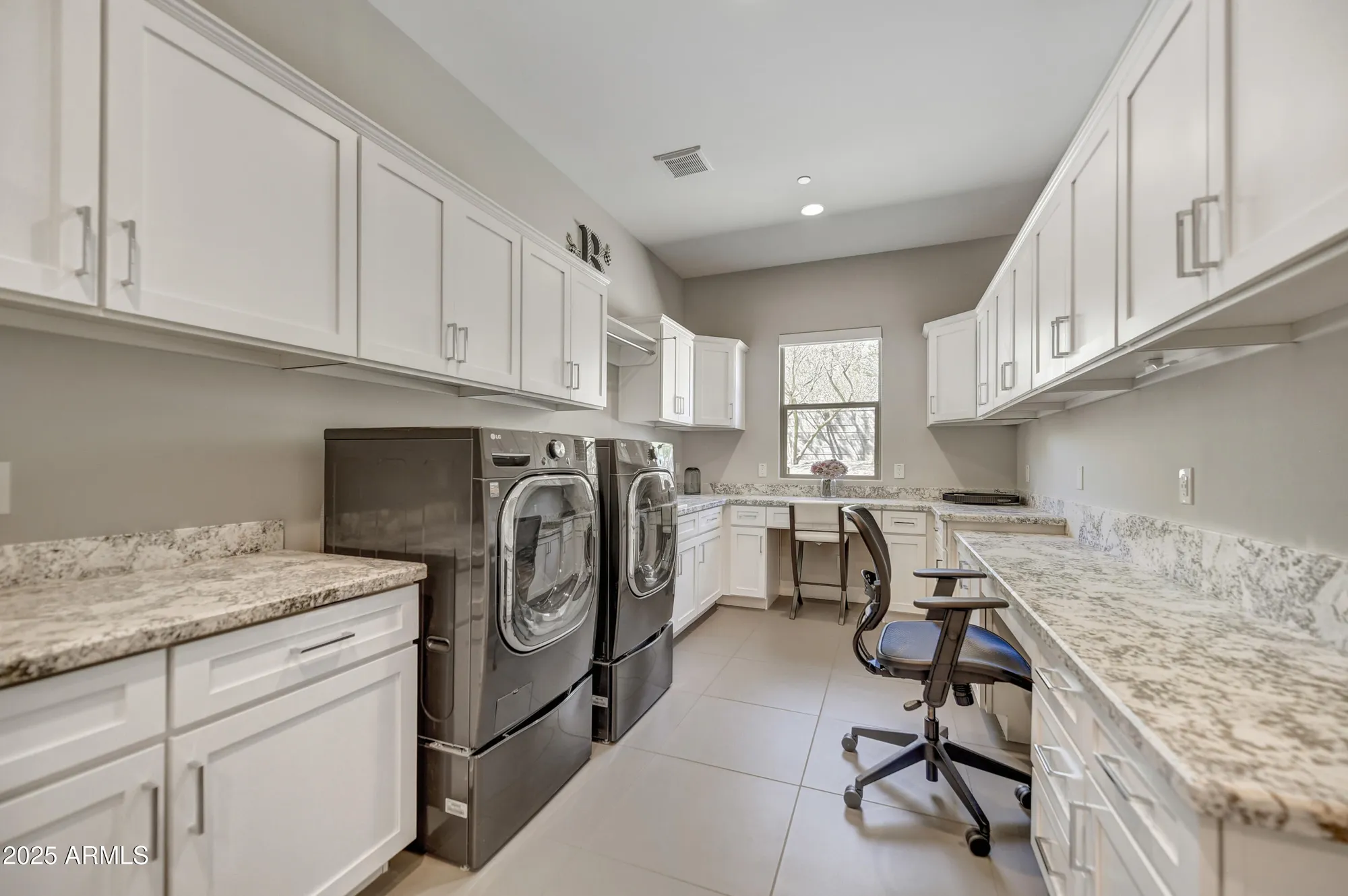 Property Slideshow image 24 of 68 | 17421 e desert vista trl, Rio Verde, AZ, 85263