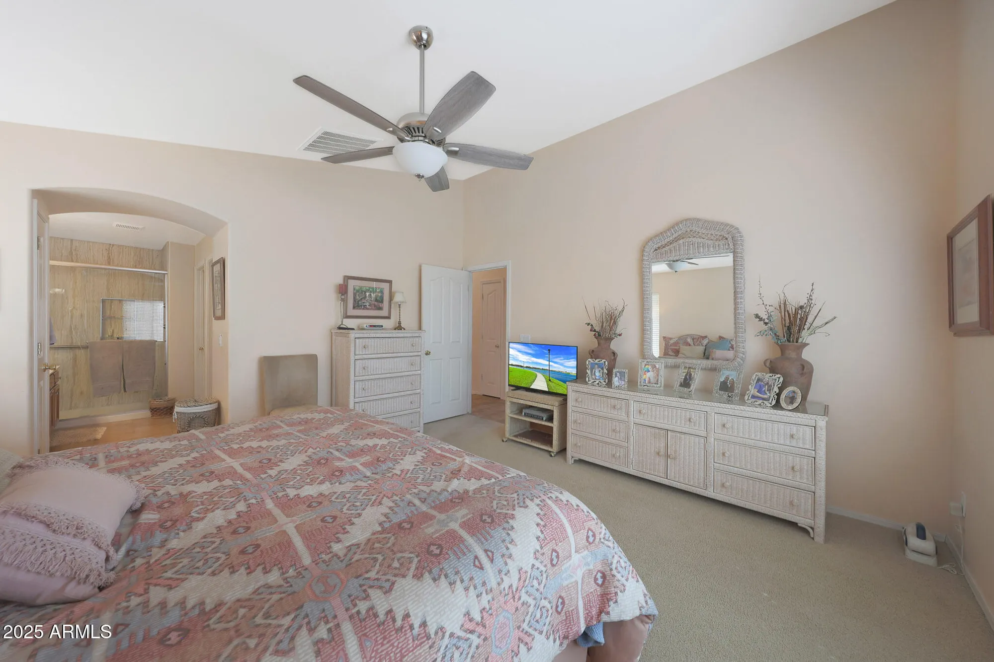 Property Slideshow image 18 of 35 | 23133 w shadow dr, Buckeye, AZ, 85326