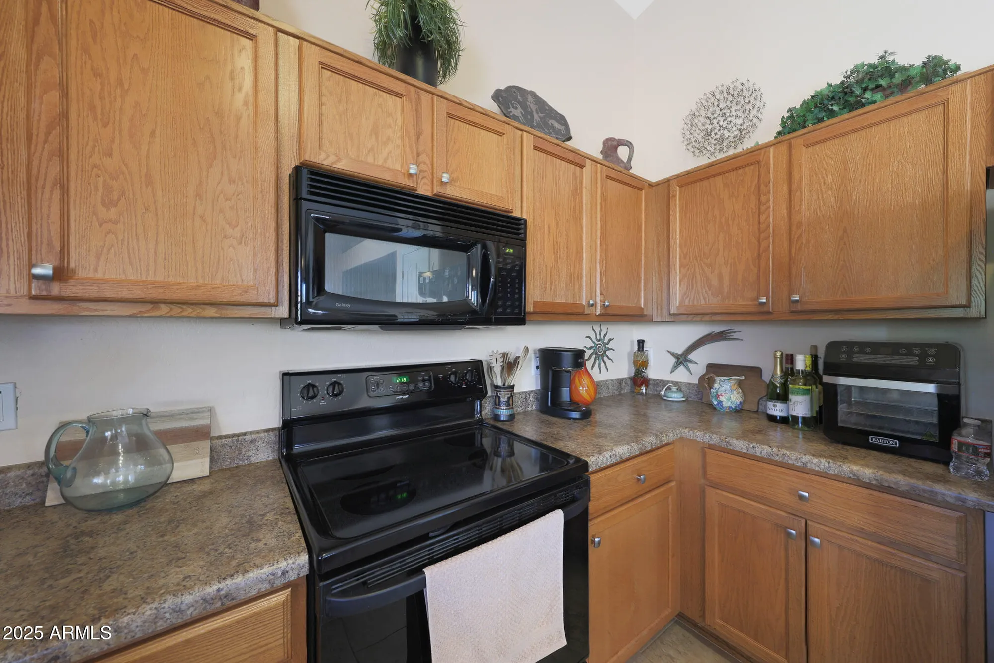 Property Slideshow image 15 of 35 | 23133 w shadow dr, Buckeye, AZ, 85326