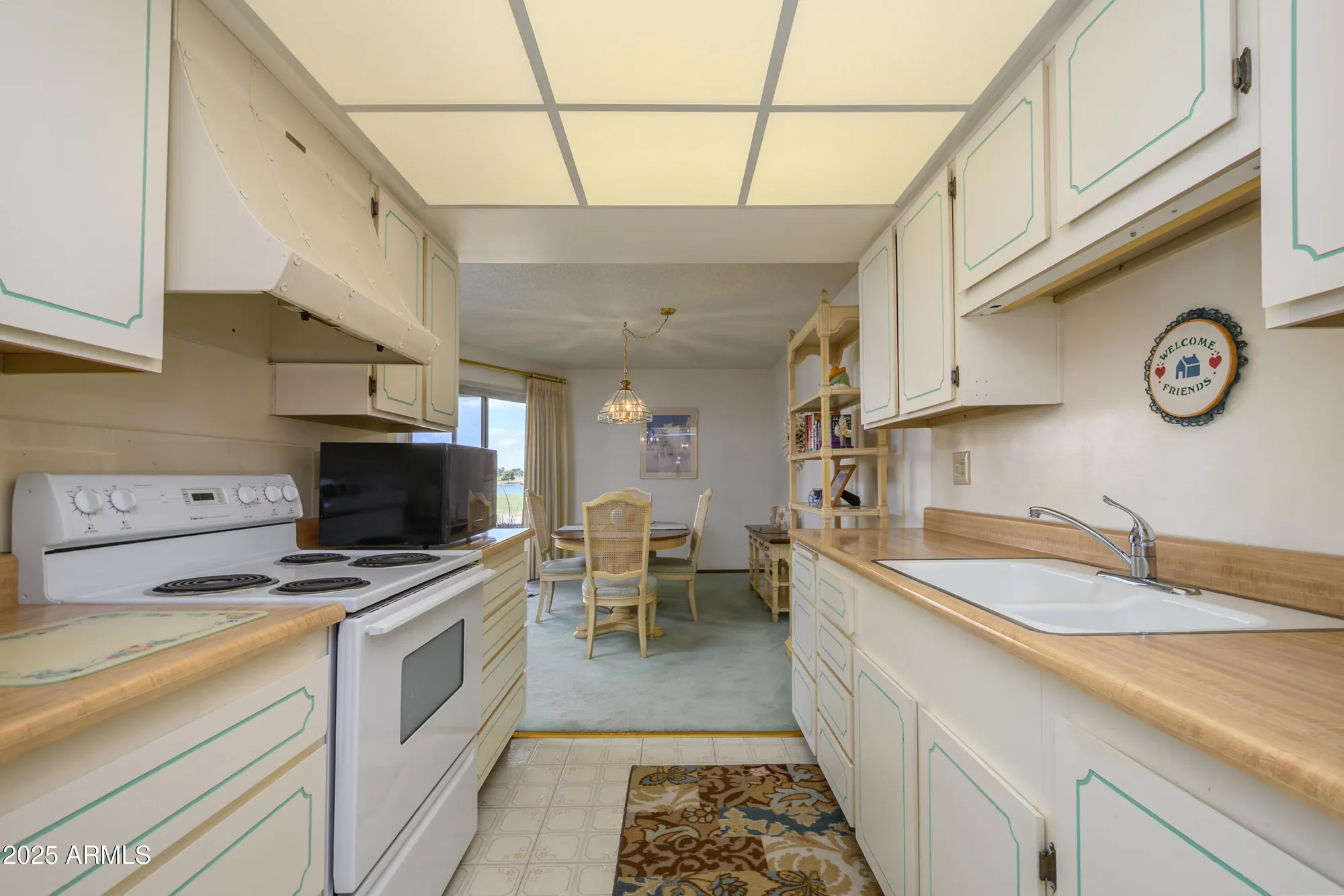 Property Slideshow image 5 of 25 | 19414 n star ridge dr, Sun City West, AZ, 85375