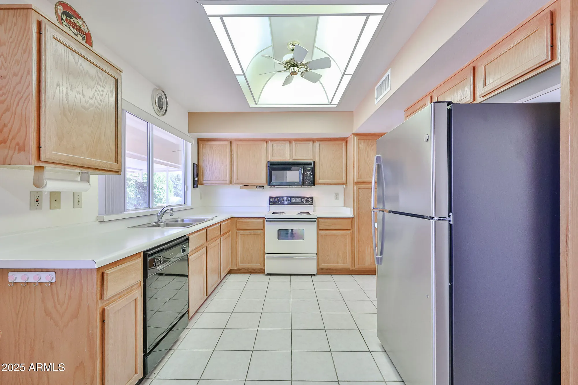 Property Slideshow image 5 of 40 | 14518 w heritage dr, Sun City West, AZ, 85375