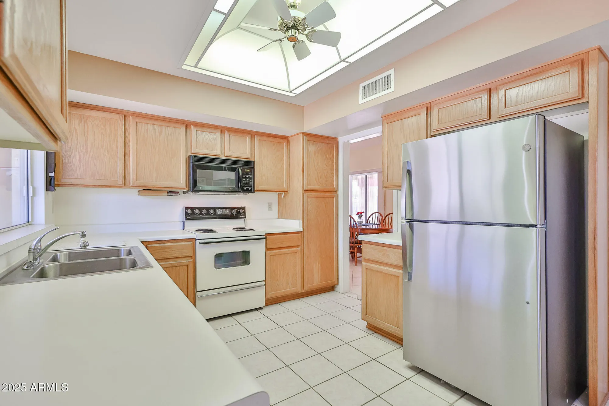 Property Slideshow image 7 of 40 | 14518 w heritage dr, Sun City West, AZ, 85375