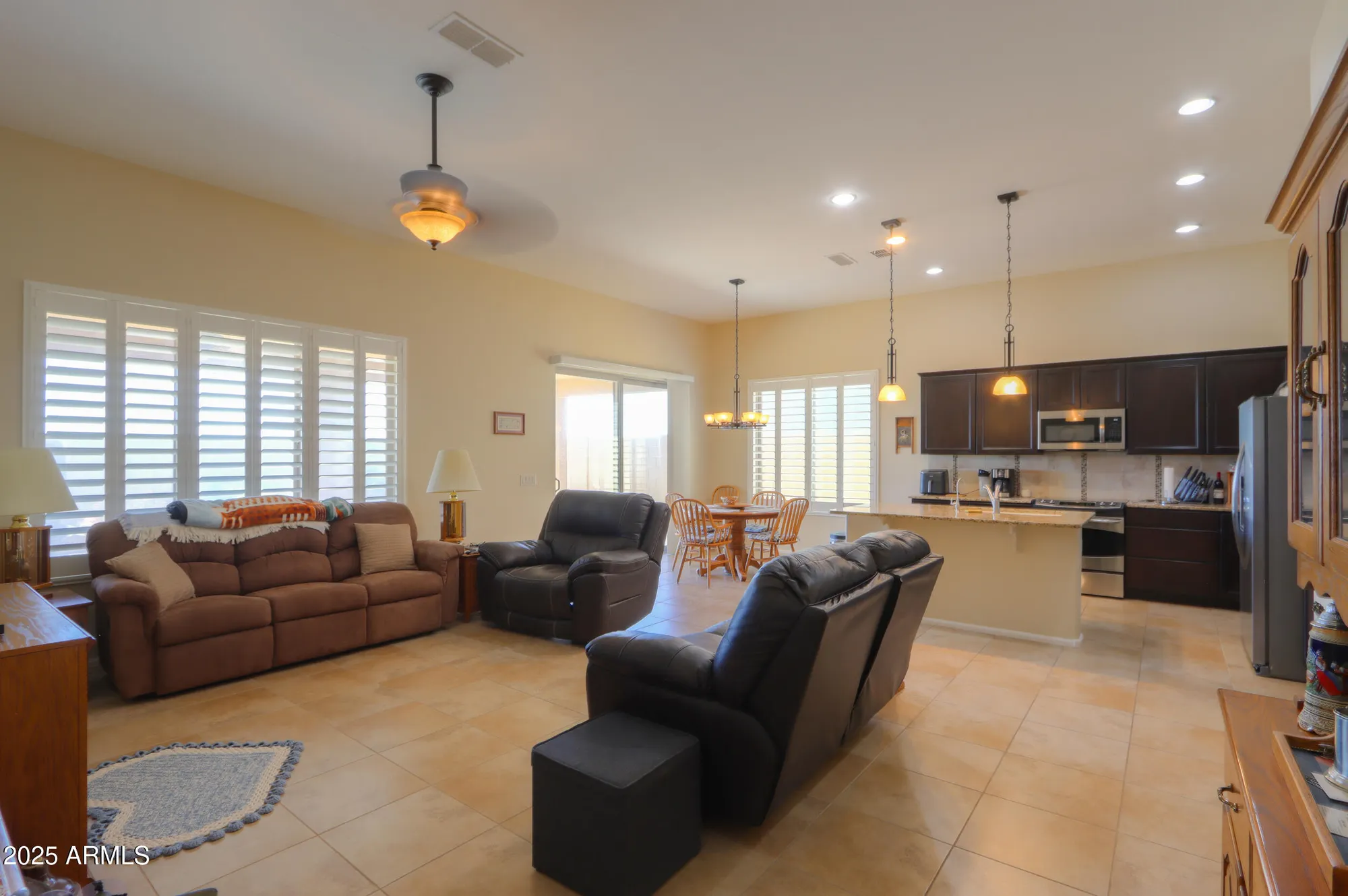 Property Slideshow image 10 of 28 | 4973 w picacho dr, Eloy, AZ, 85131