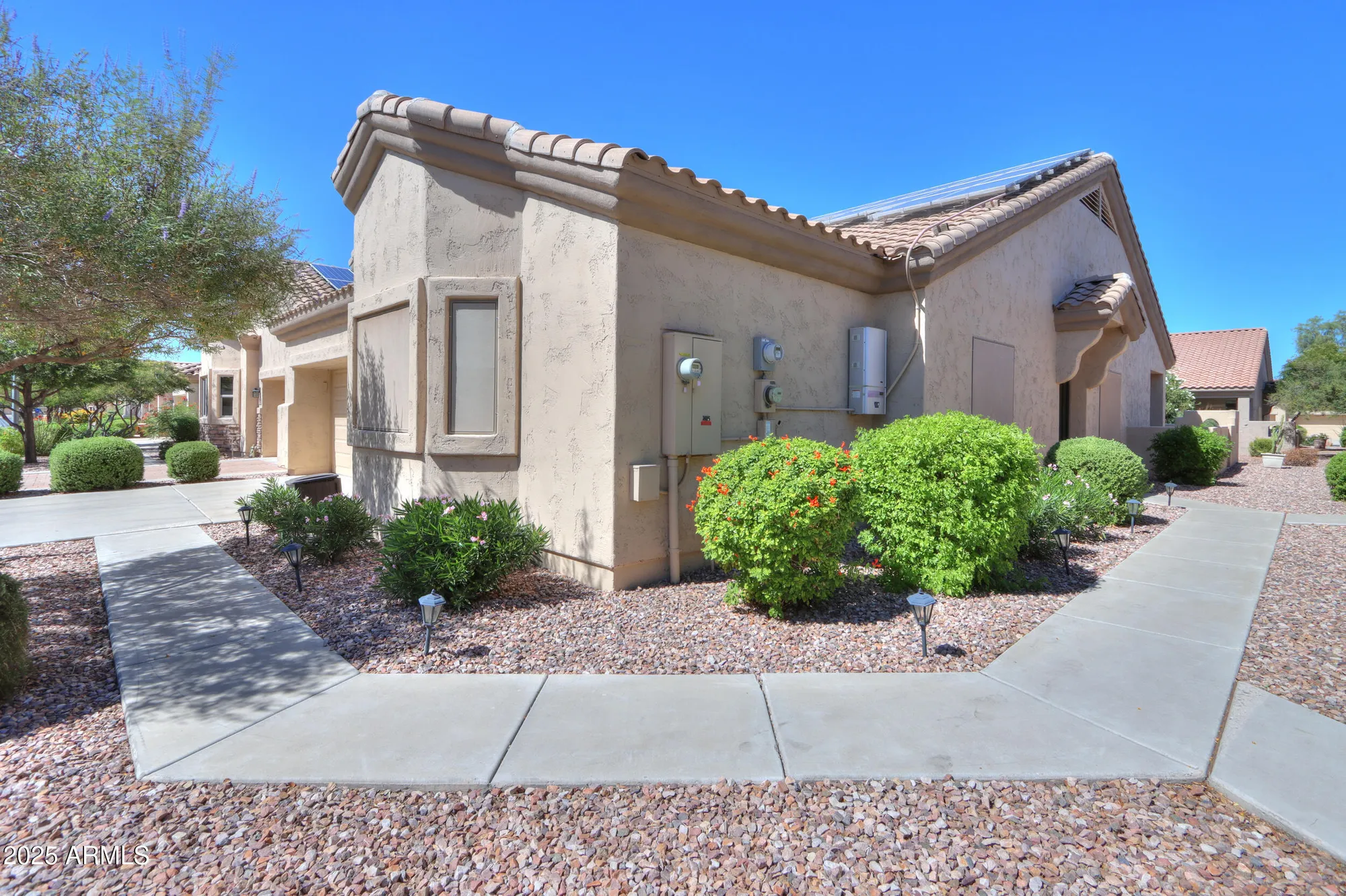 Property Slideshow image 3 of 61 | 1582 e manor dr, Casa Grande, AZ, 85122